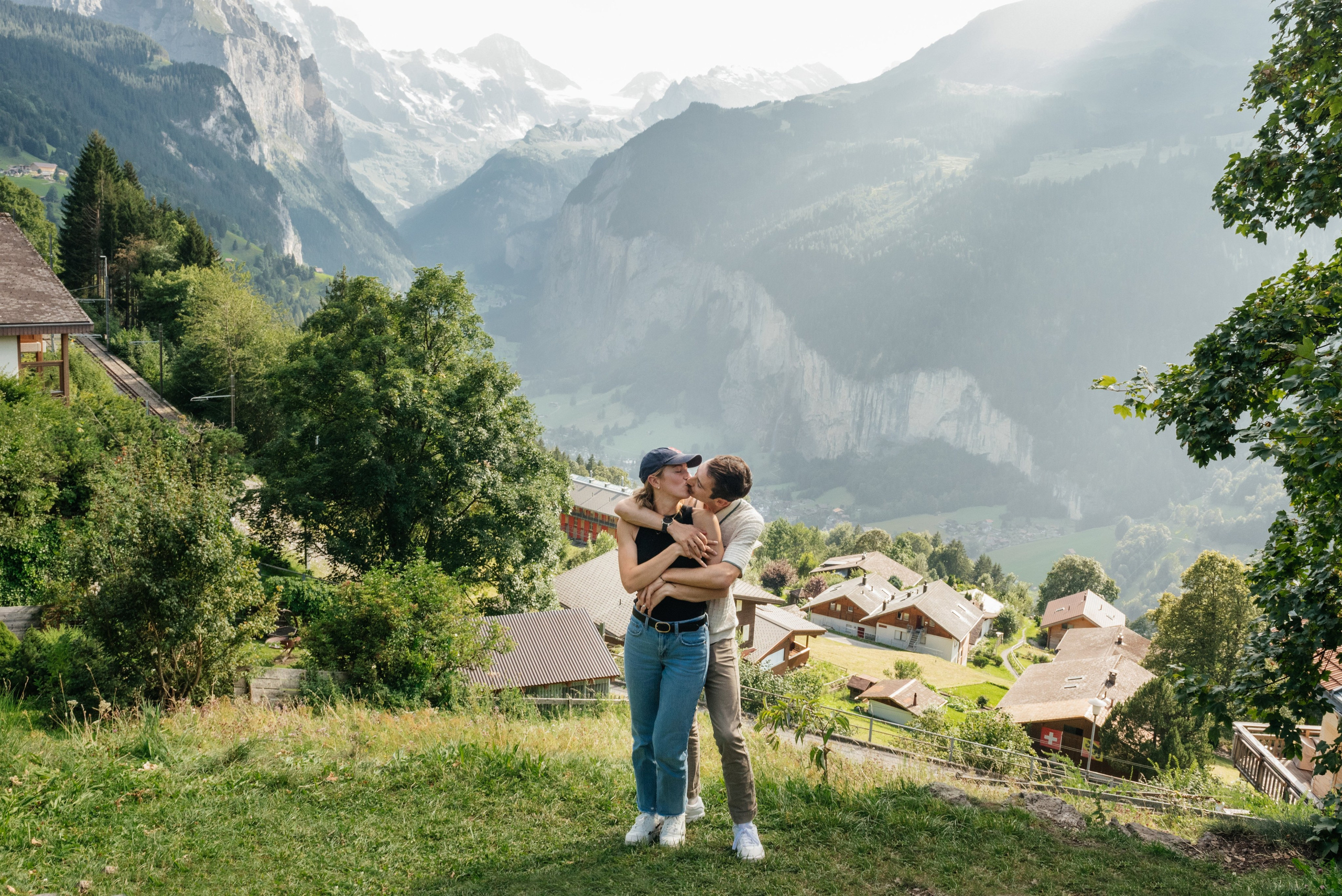 Eli & Adalyn (Mannlichen, Wengen). Photographer in Interlaken area