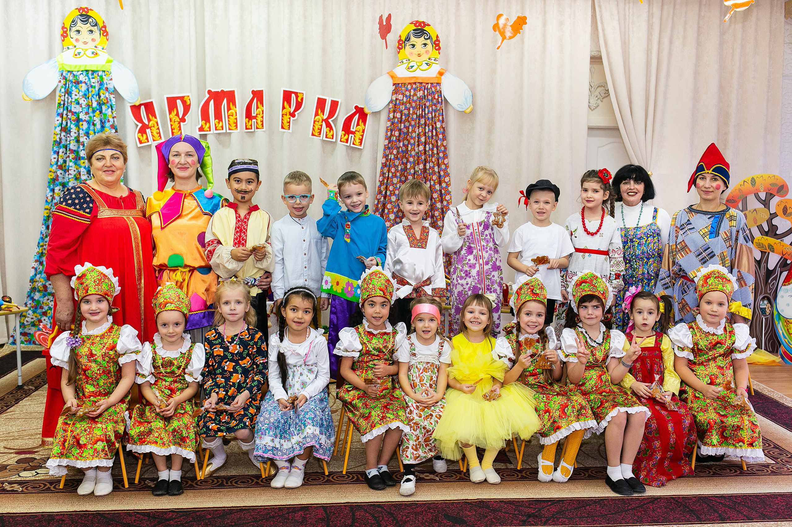 Выпускные и Утренники. Фотограф новорожденных и семейный фотограф НСО г. Бердск Марина Львова