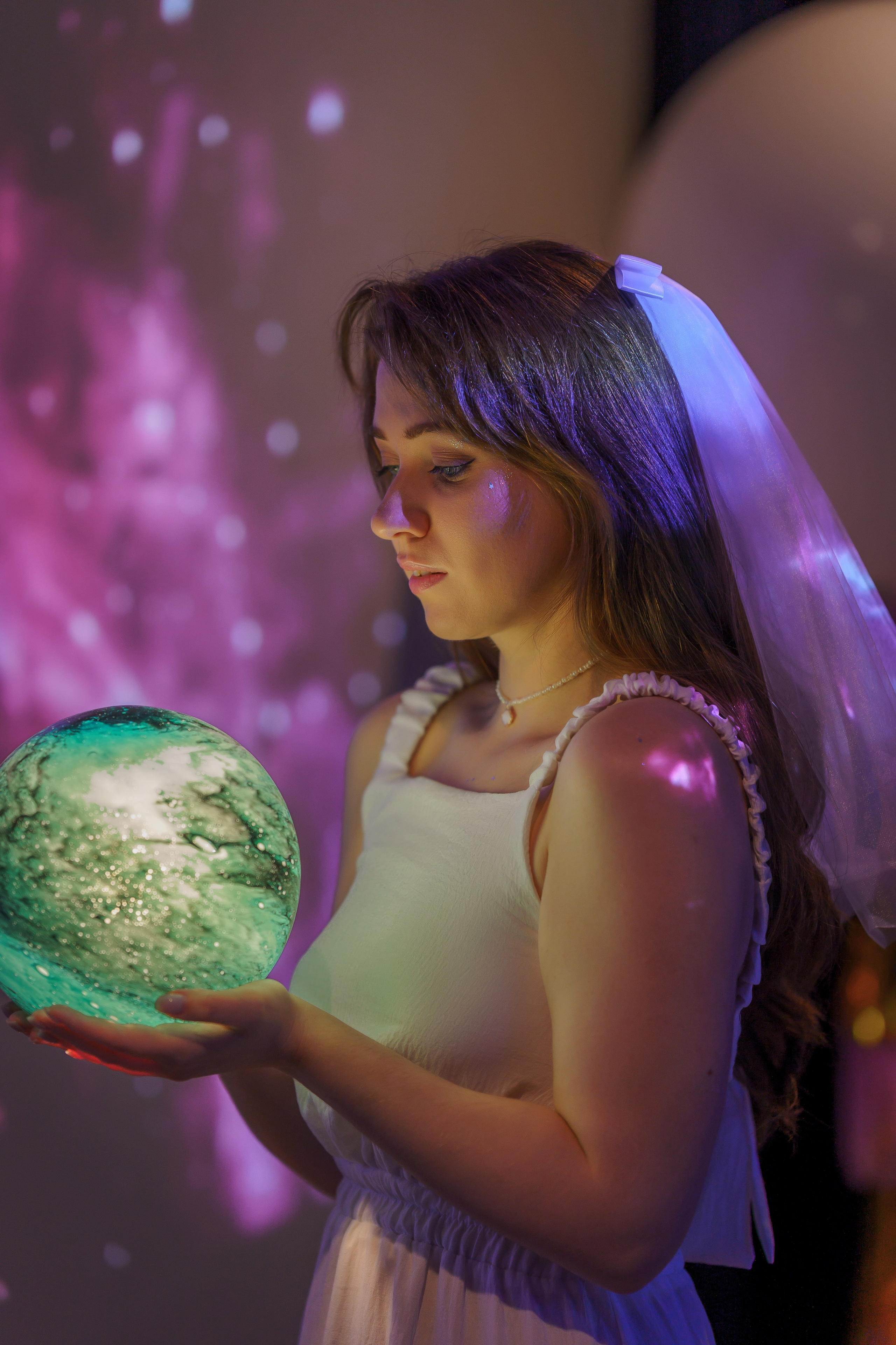 Девичник. Photomantis