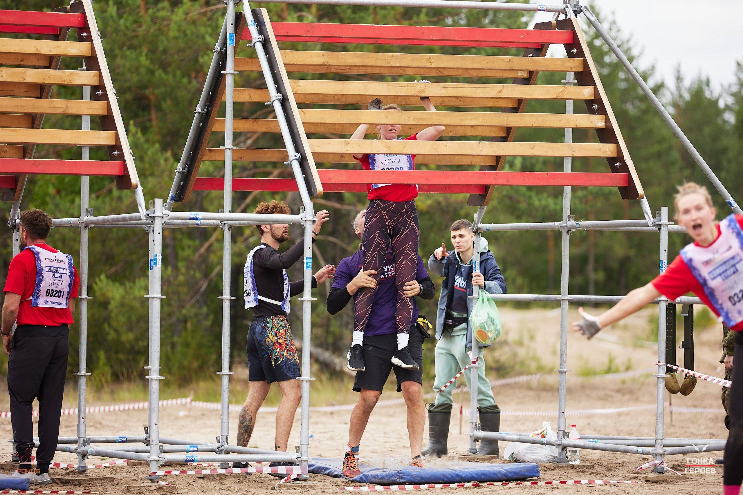 Репортаж с гонки героев 2025 год Мулино. Спортивный фотограф Некрасов Денис