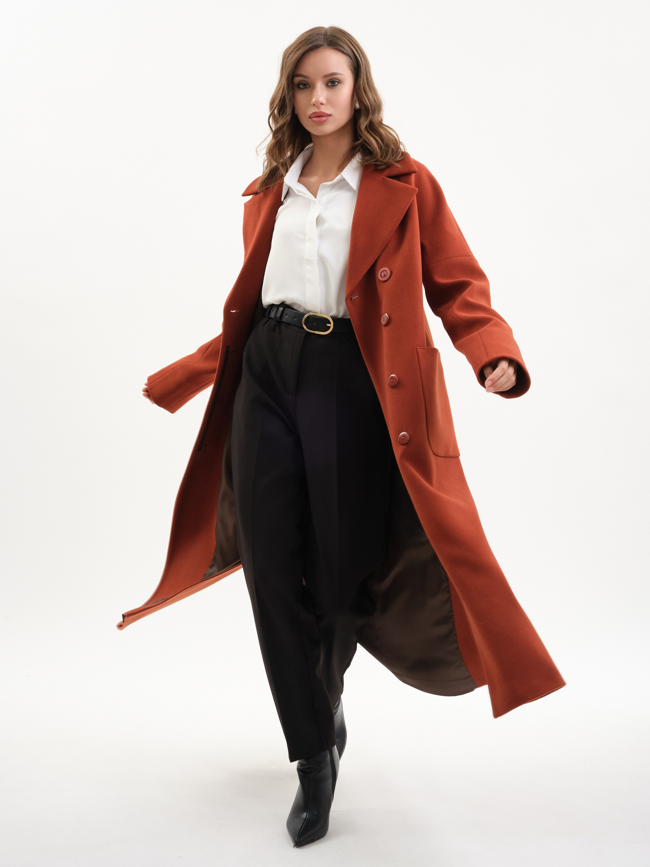 Каталог предметной и fashion-съёмки на белом фоне — Артур Карташев. Фотограф Карташев Артур