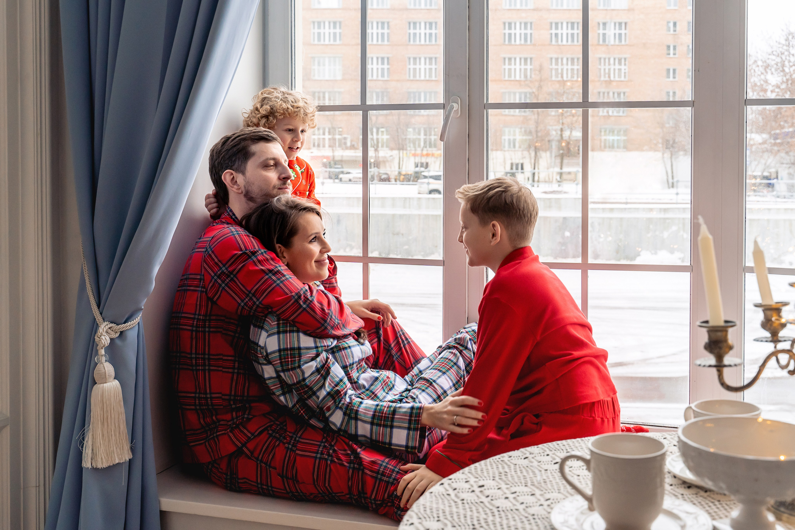 Новогодняя семейная фотосессия. Фотограф \ Видеограф на Крещение, Венчание Москва| Семейные съемки