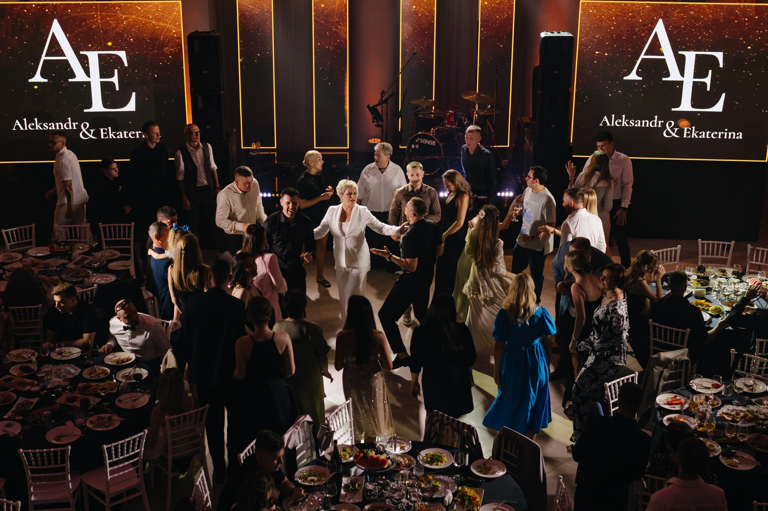 Фотограф на свадьбу Минск Москва Санкт-Петербург Свадебный фотограф Фотограф на свадьбу Репортажный фотограф Love Story Свадебная прогулка. Свадебный фотограф — Крюков Константин