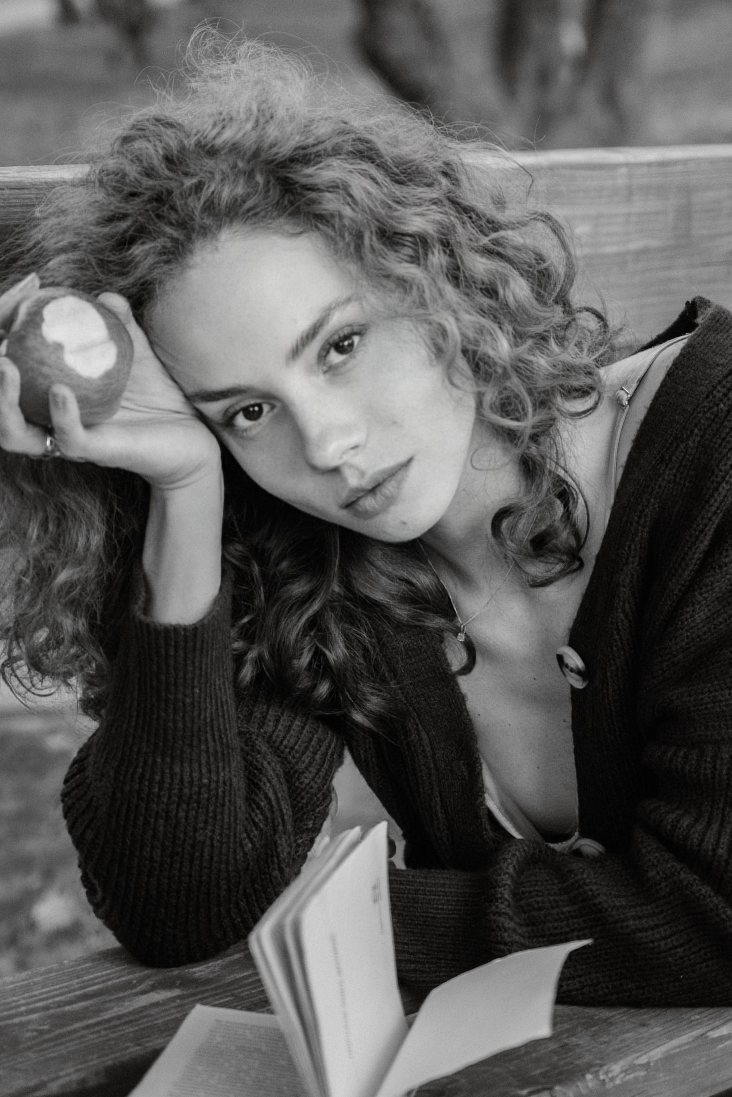 Уличная фотосессия в москве. Карина Эмильевна |Фотограф в Москве | Женский и семейный фотограф. Съемки под ключ для ваших брендов