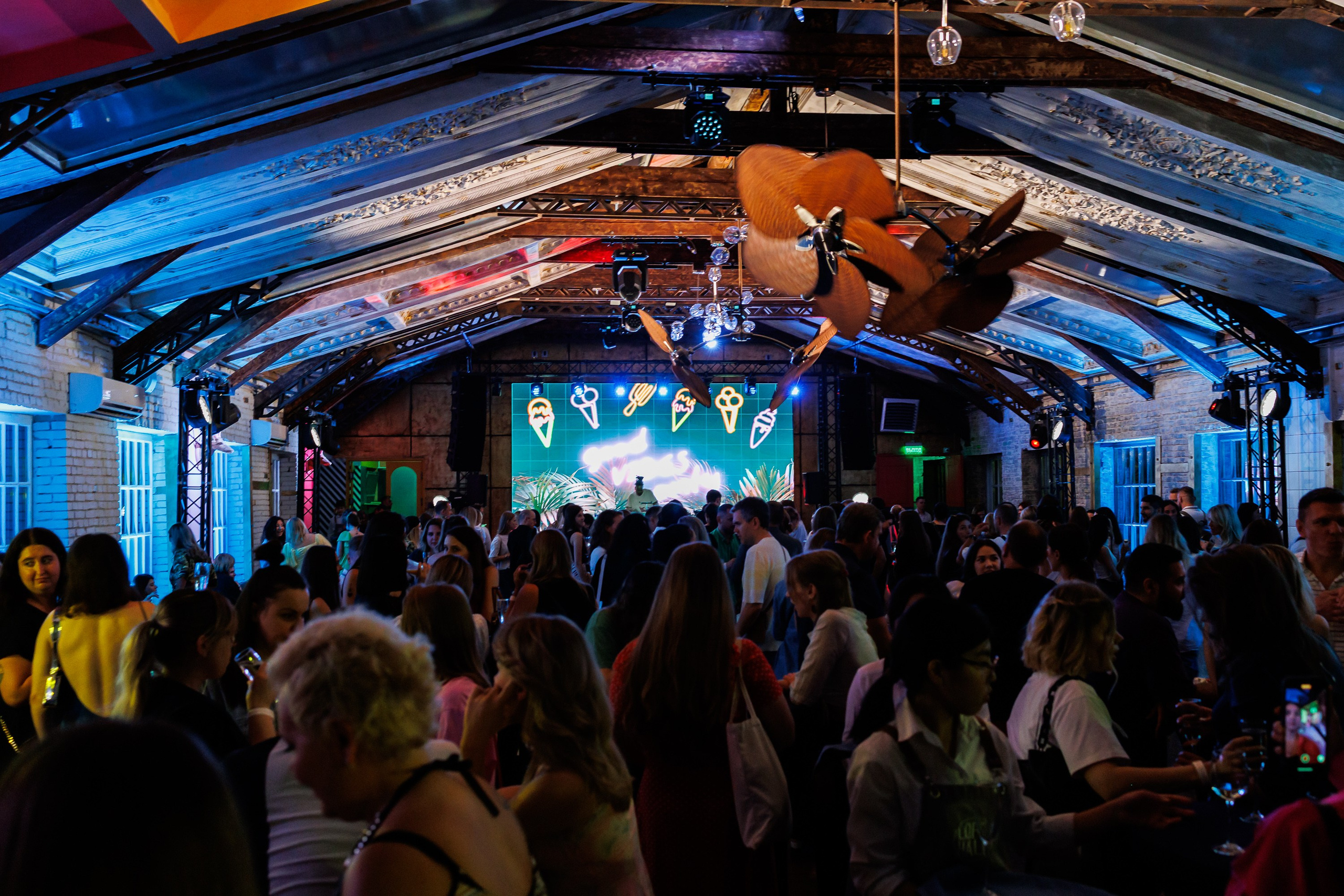 EVEREST VIBE good vibes only 16.08.2023. EVEREST PHOTO REPORT