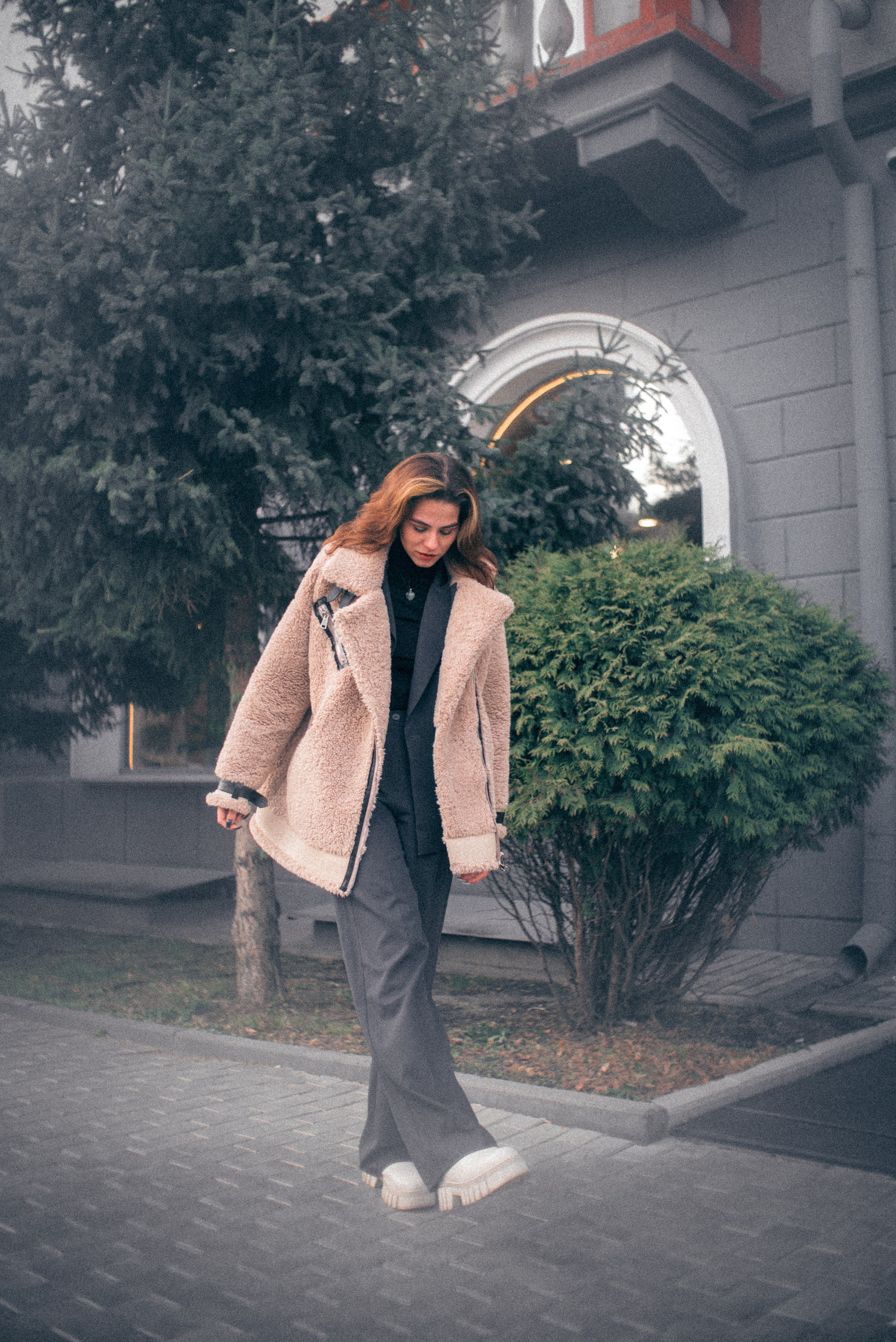 Маша, прогулочная съёмка. Фотограф в Новосибирске Полина Колмачевская