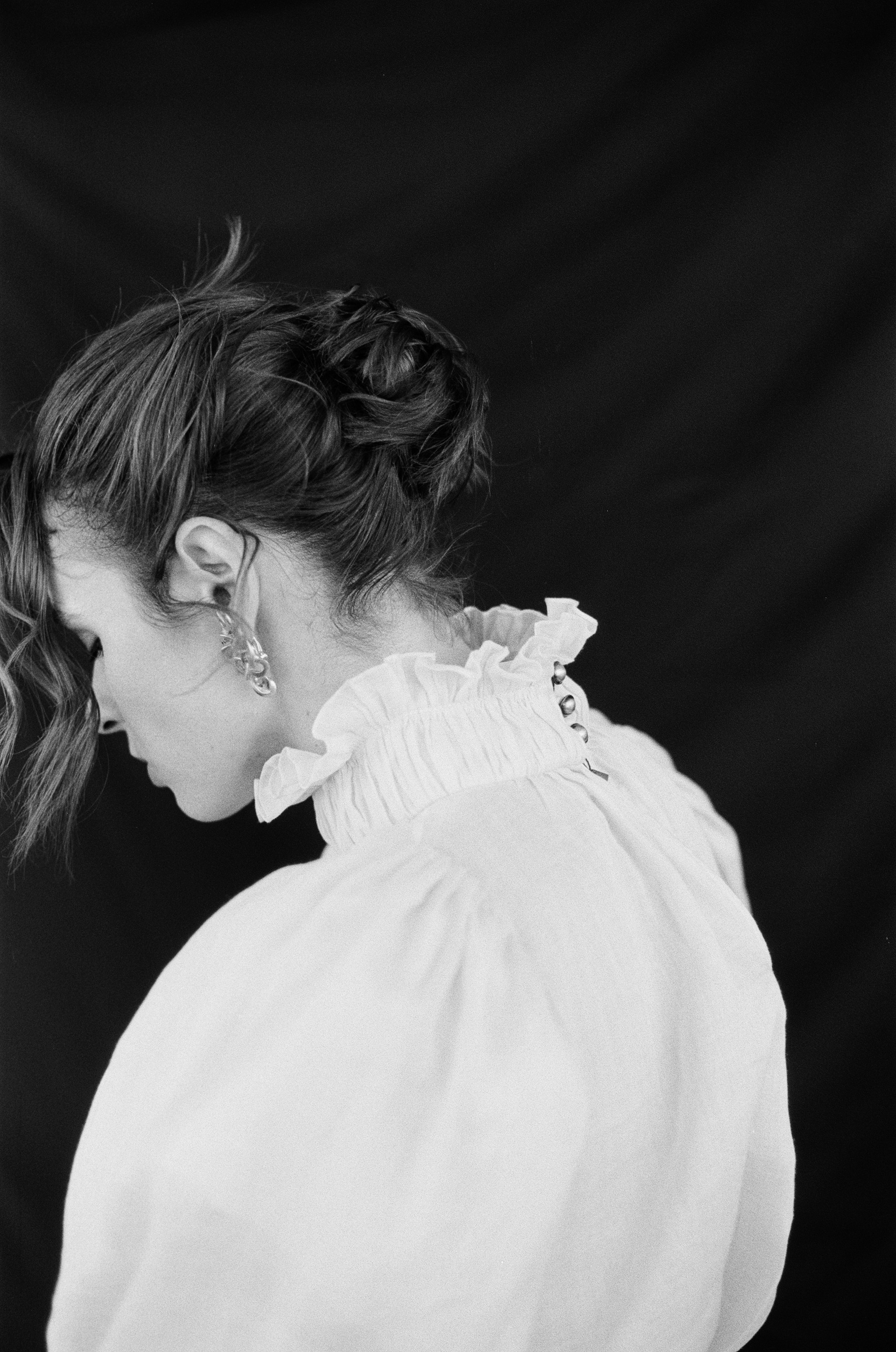 Анастасия и цветы. Свадебный и фэшн фотограф в Москве и Санкт-Петербурге