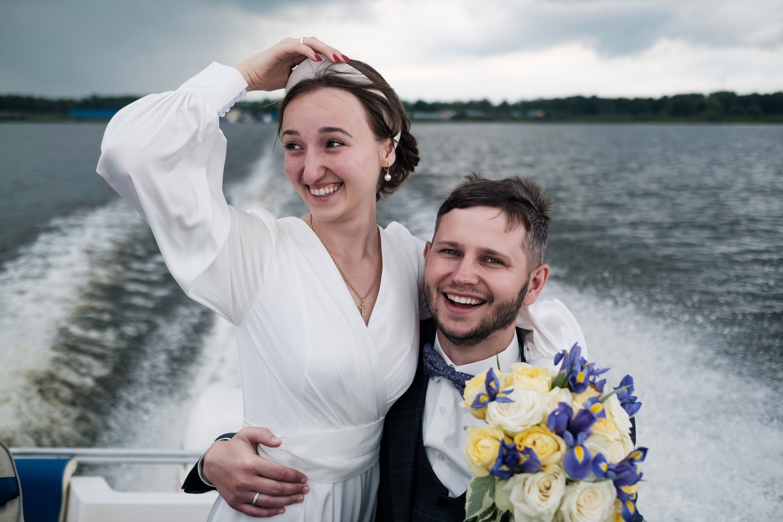 Венчание и прогулка на катере Александра и Софии. Фотограф в Москве Максим Скоробогатов