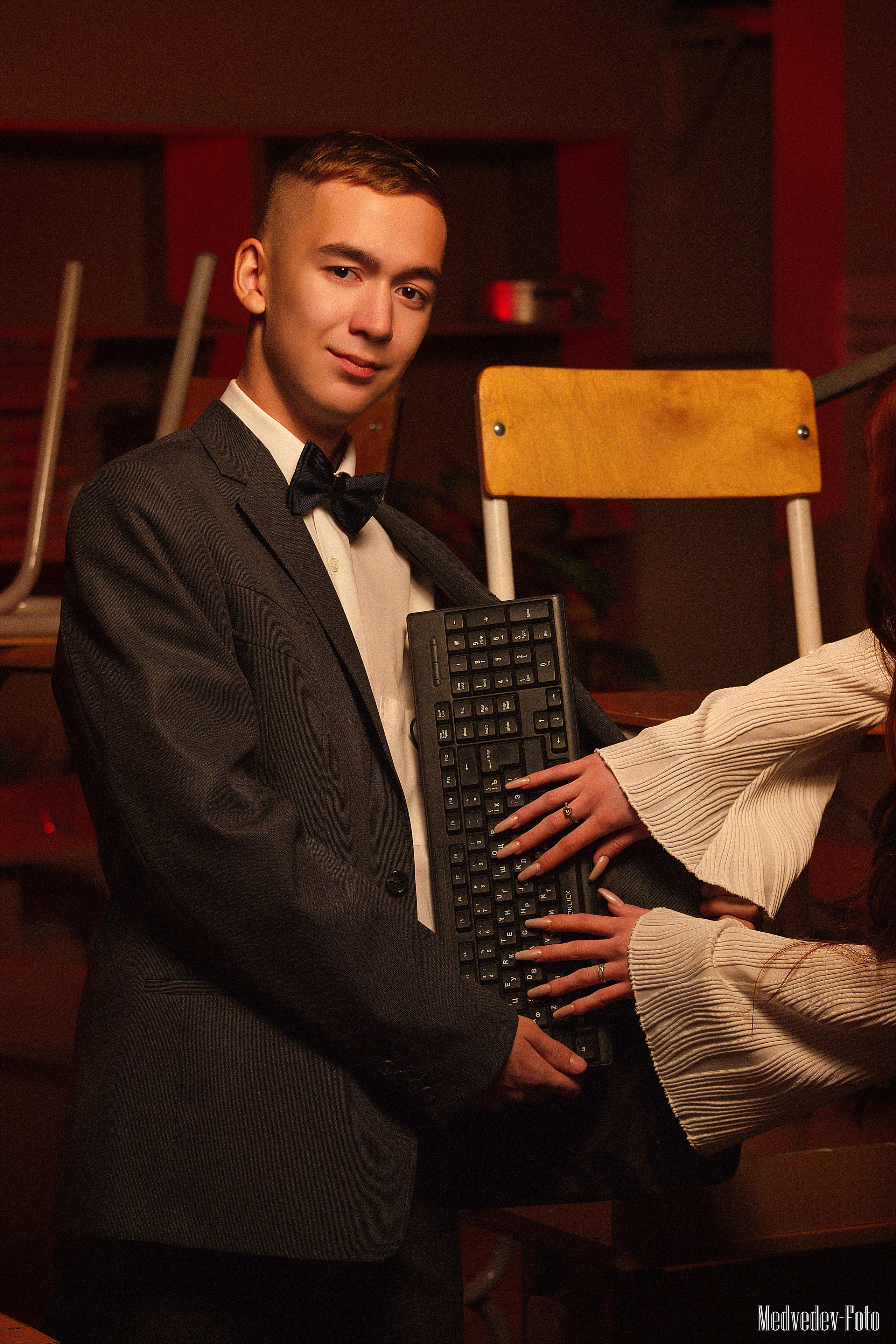 Школьные 9-11. Фотограф города  Краснотурьинска Медведев Михаил