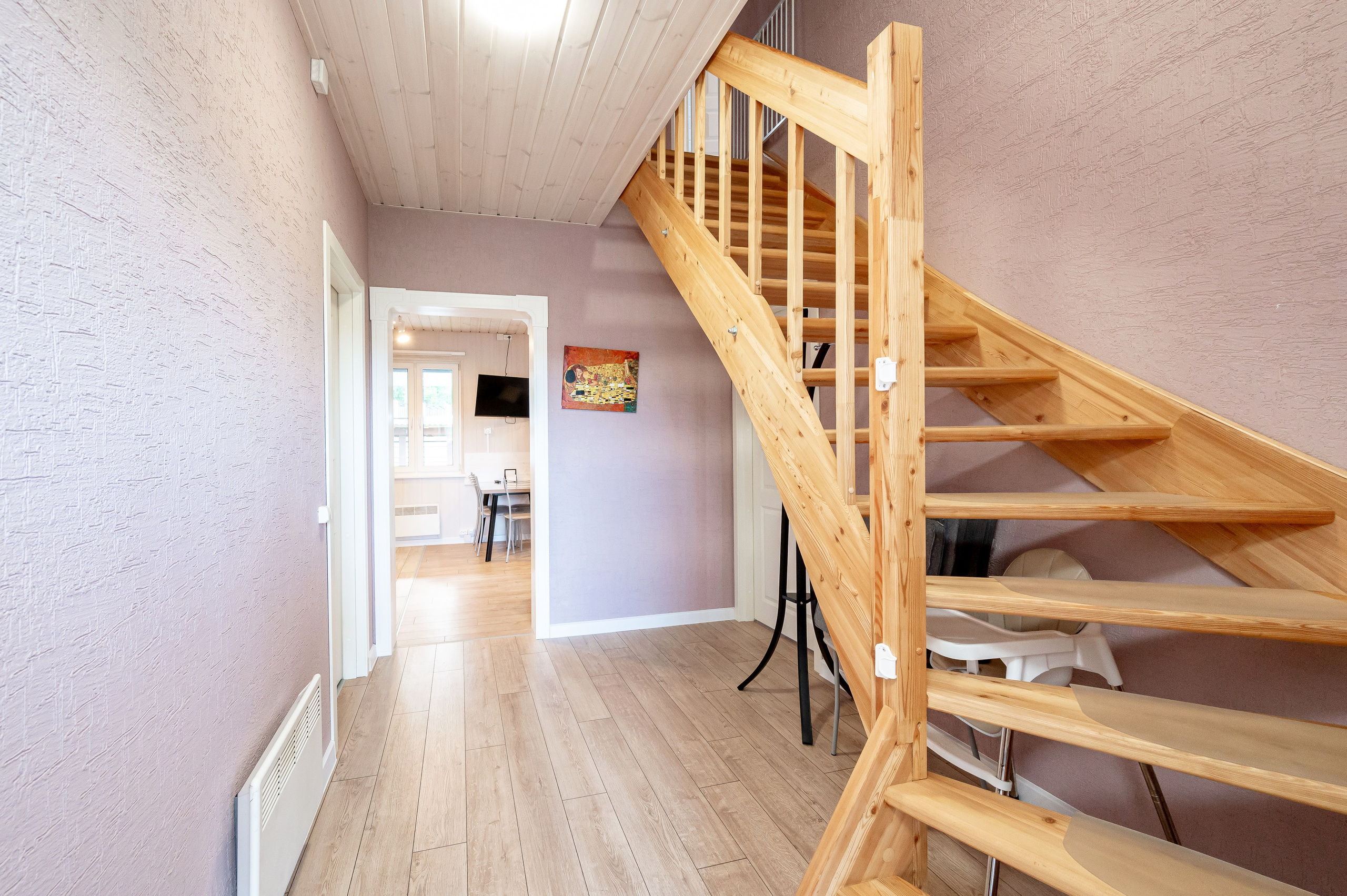 Поселок Озеро Лунное. Интерьерный фотограф. Фото- видеосъемка недвижимости Санкт-Петербург