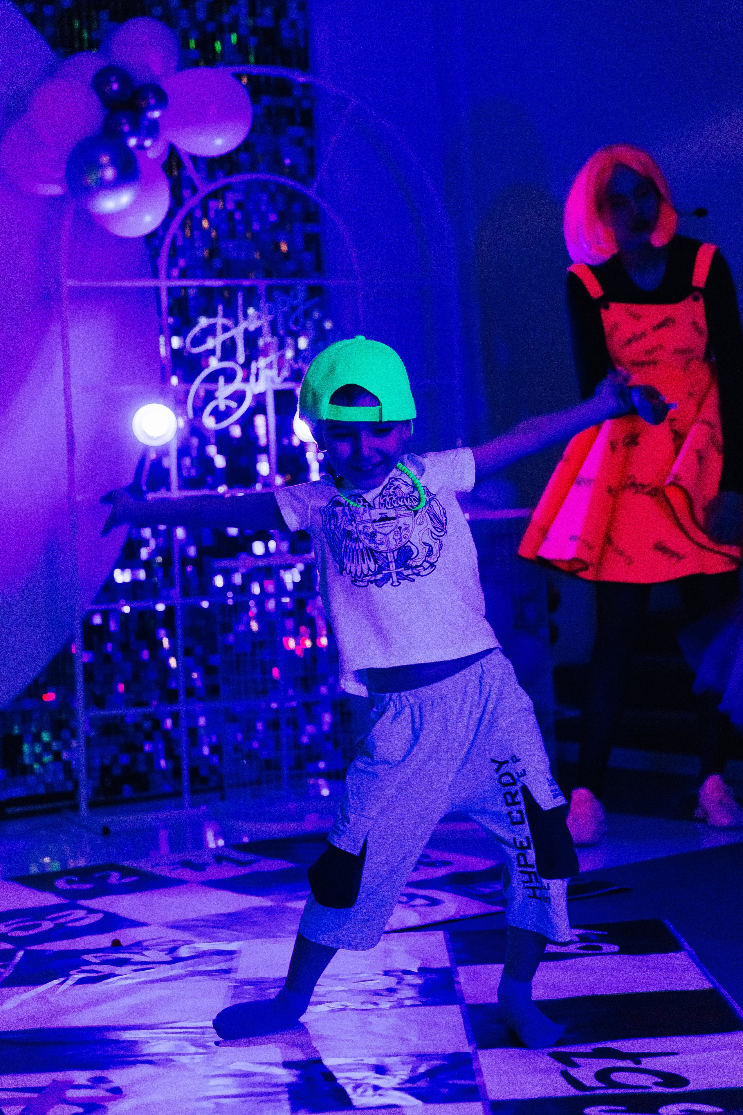 Неоновая вечеринка. Фотограф в Красноярске Любовь Малеева