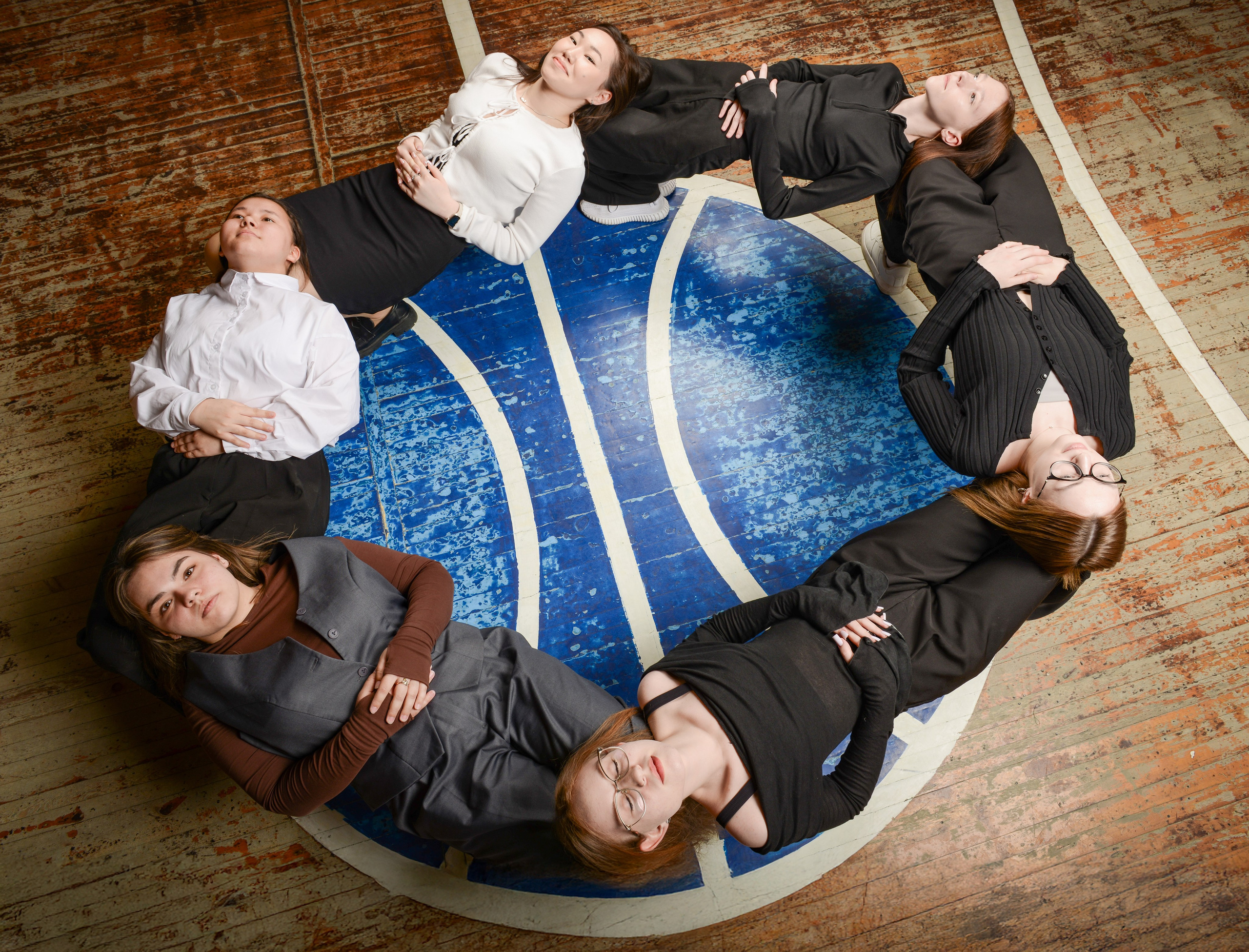 Групповые снимки в школе. Татьяна Гойда портретный и семейный фотограф Ленск. Выпускные альбомы