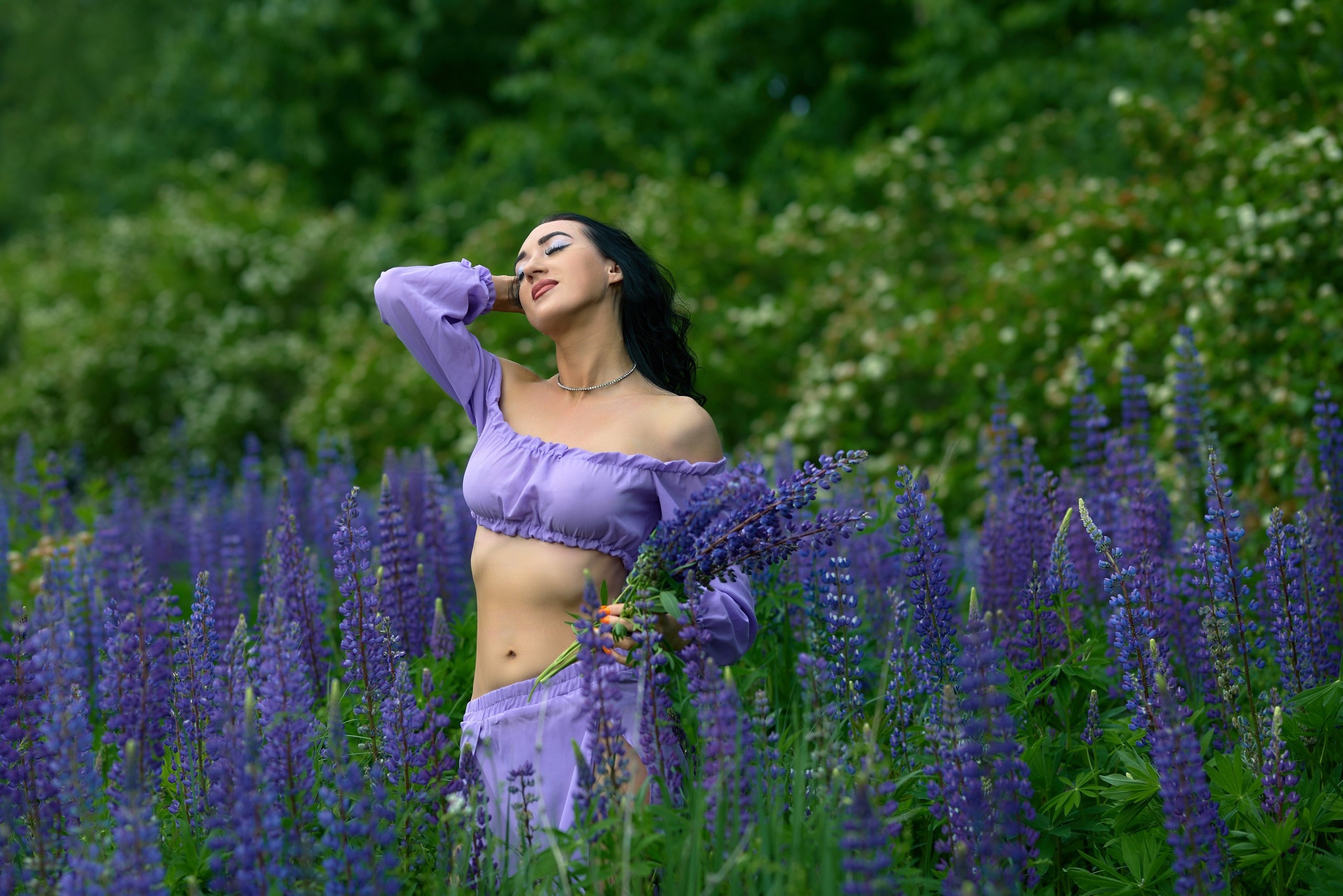 Фотосессия в люпинах. Владимир Суздалов (ProMaXe) — Портретный фотограф, тематические фотосессии в Чебоксарах