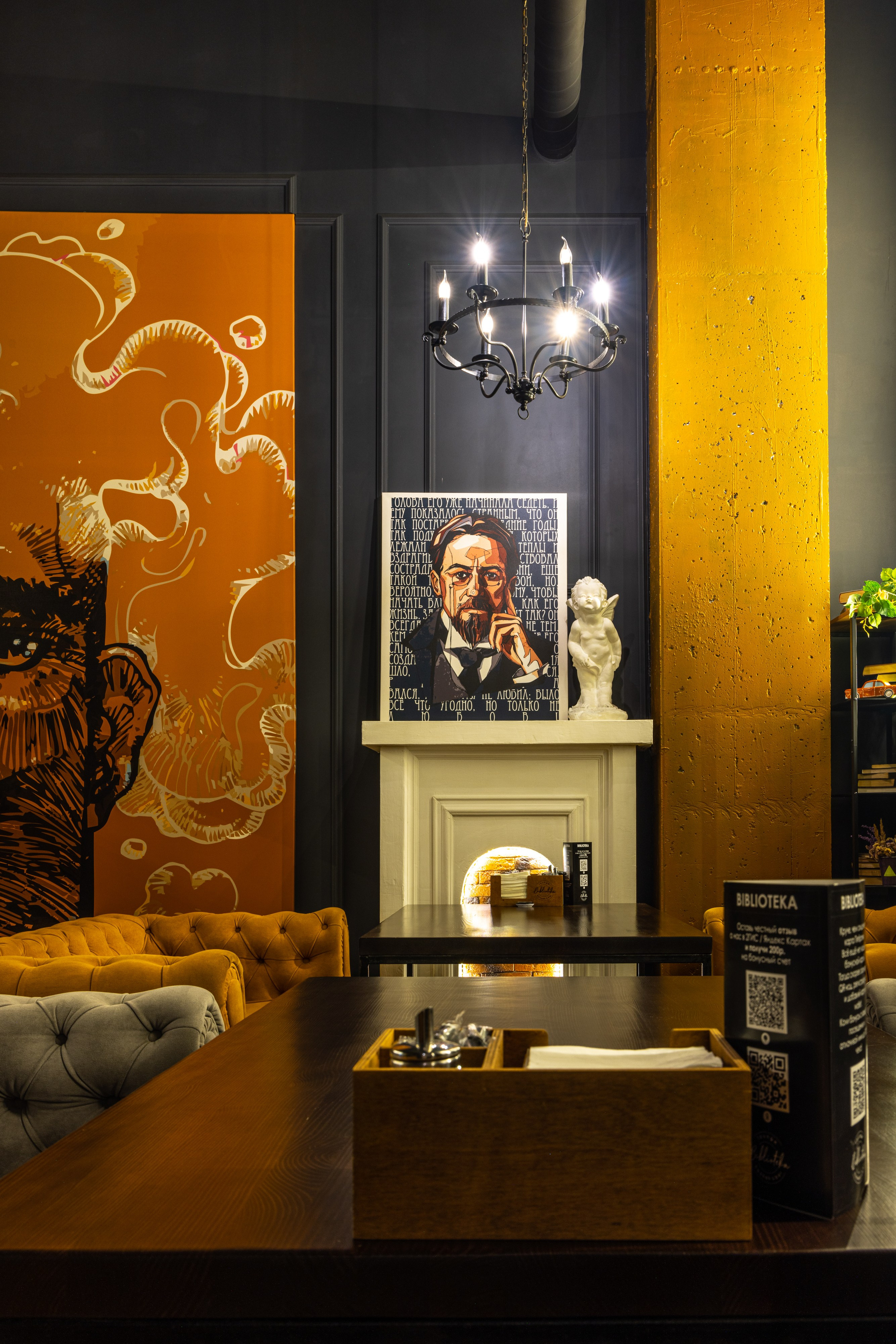 Интерьерная съемка коммерческих локаций. Фотосъемка для вашего бизнеса в Челябинске