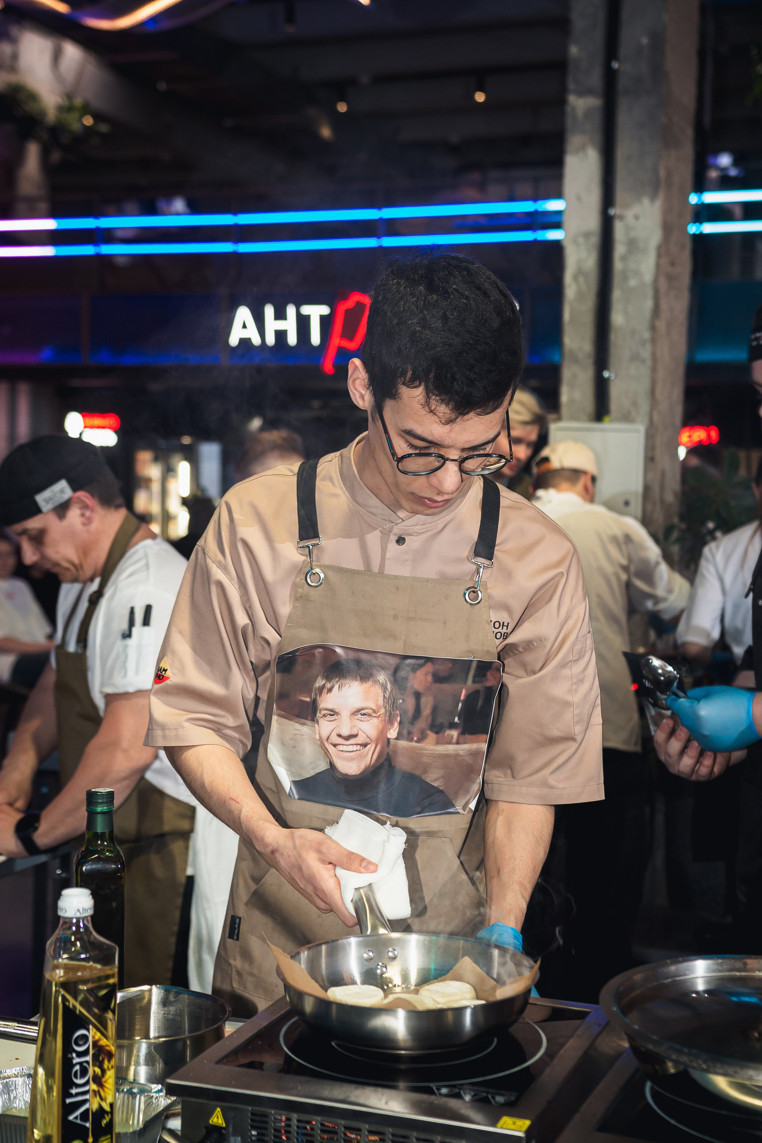 Гастрономический поединок «Жаркая дуэль». Фотограф Томск. Владимир Катышев