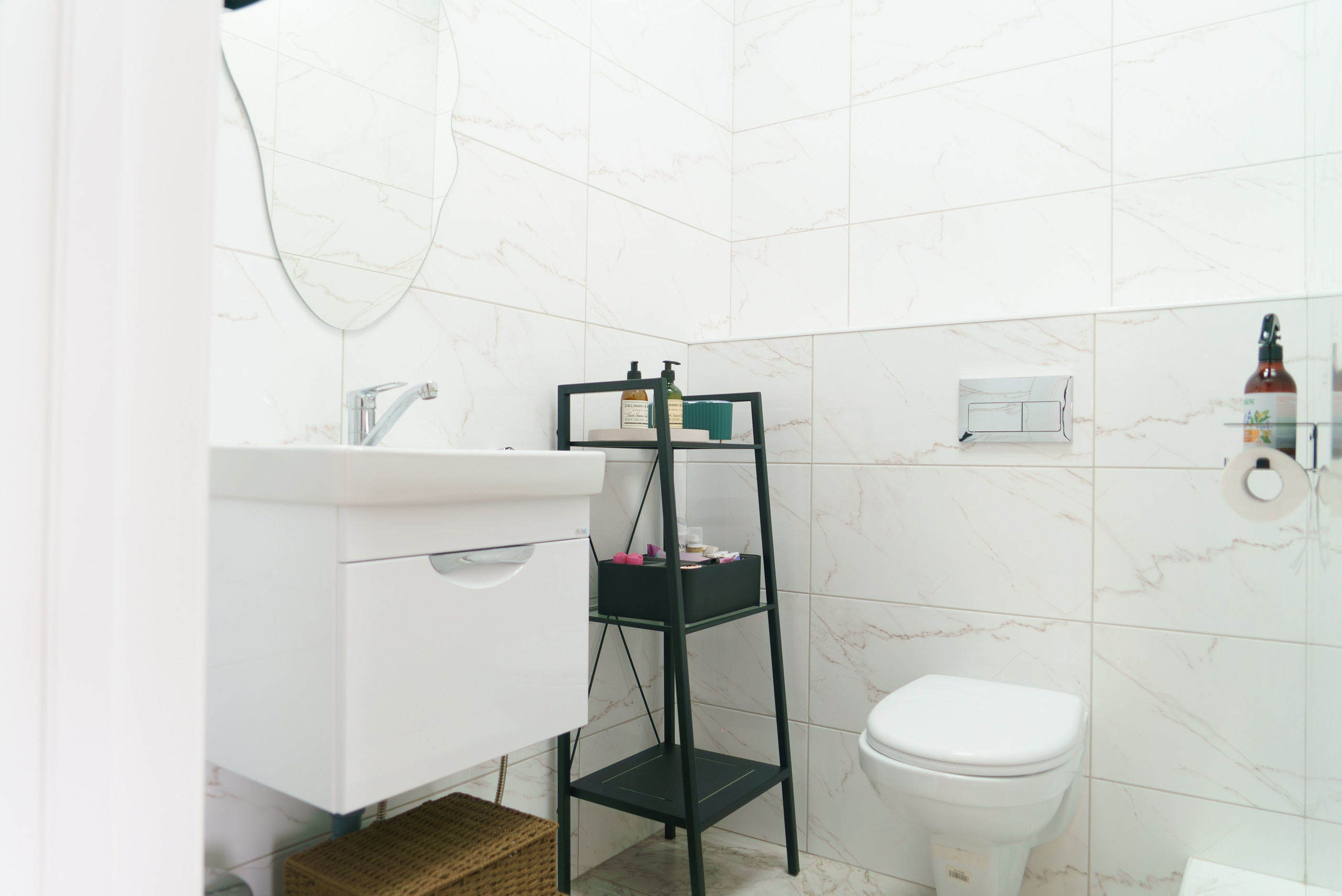 Профессиональная интерьерная фото и видео съемка студий красоты Яркая интерьерная фотосъемка для бьюти-коворкинга и студий. Шедевры для Вас! Фотограф и Видеограф в Краснодаре Пахиев Руслан