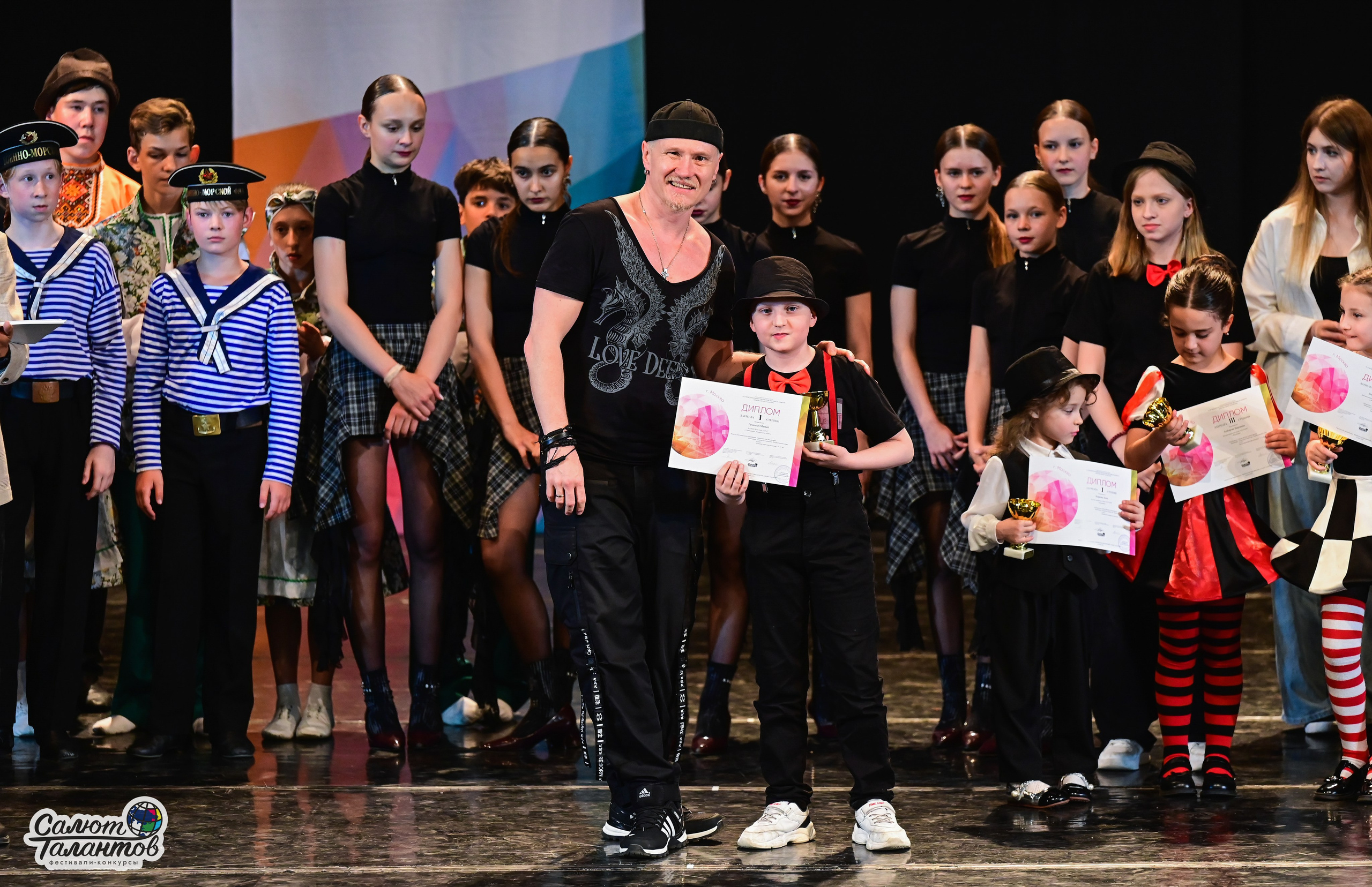 14.06.2025 «Салют Талантов» 41-й Международный фестиваль-конкурс «МОСКВА ВЕРИТ ТАЛАНТАМ» г. Москва. Медиастудия Фото Концепт