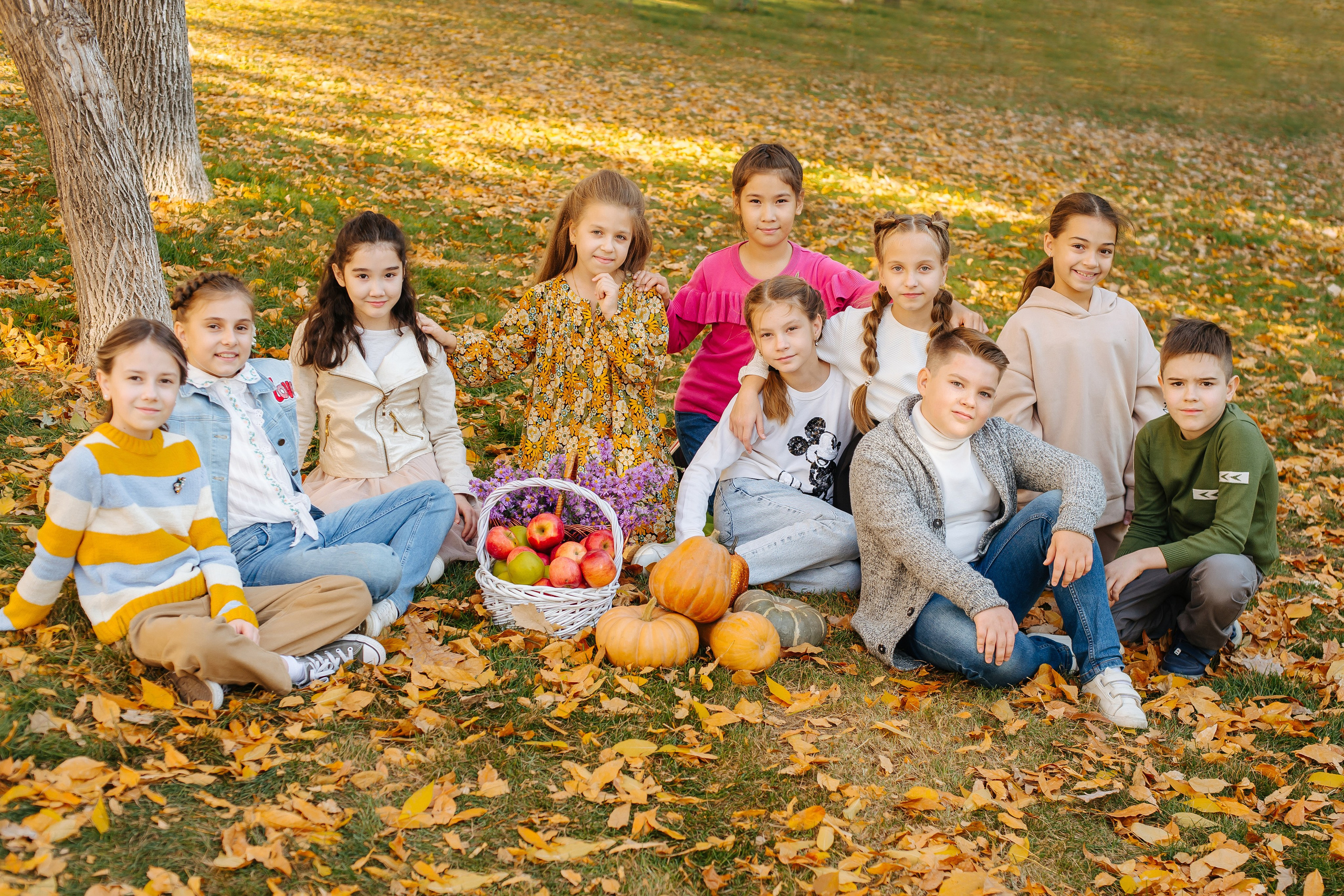 Выпускные альбомы со скидкой!. Выпускные альбомы в Москве и в Астрахани