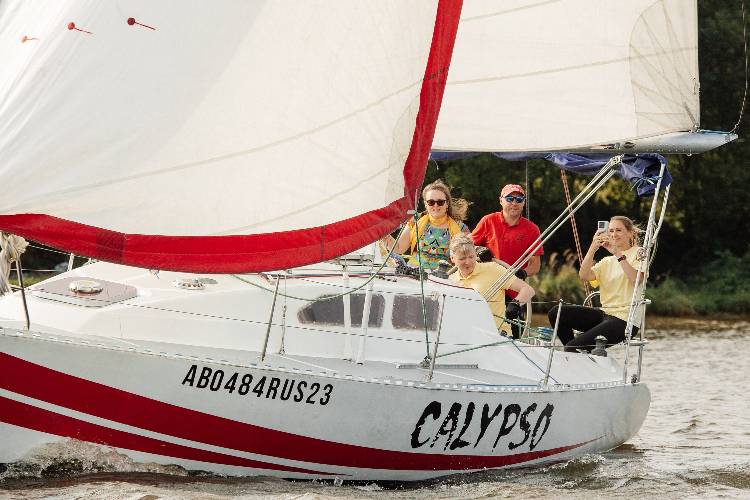 Семейная гонка. Яхты. Репортажный фотограф. Москва. Алина Ланская