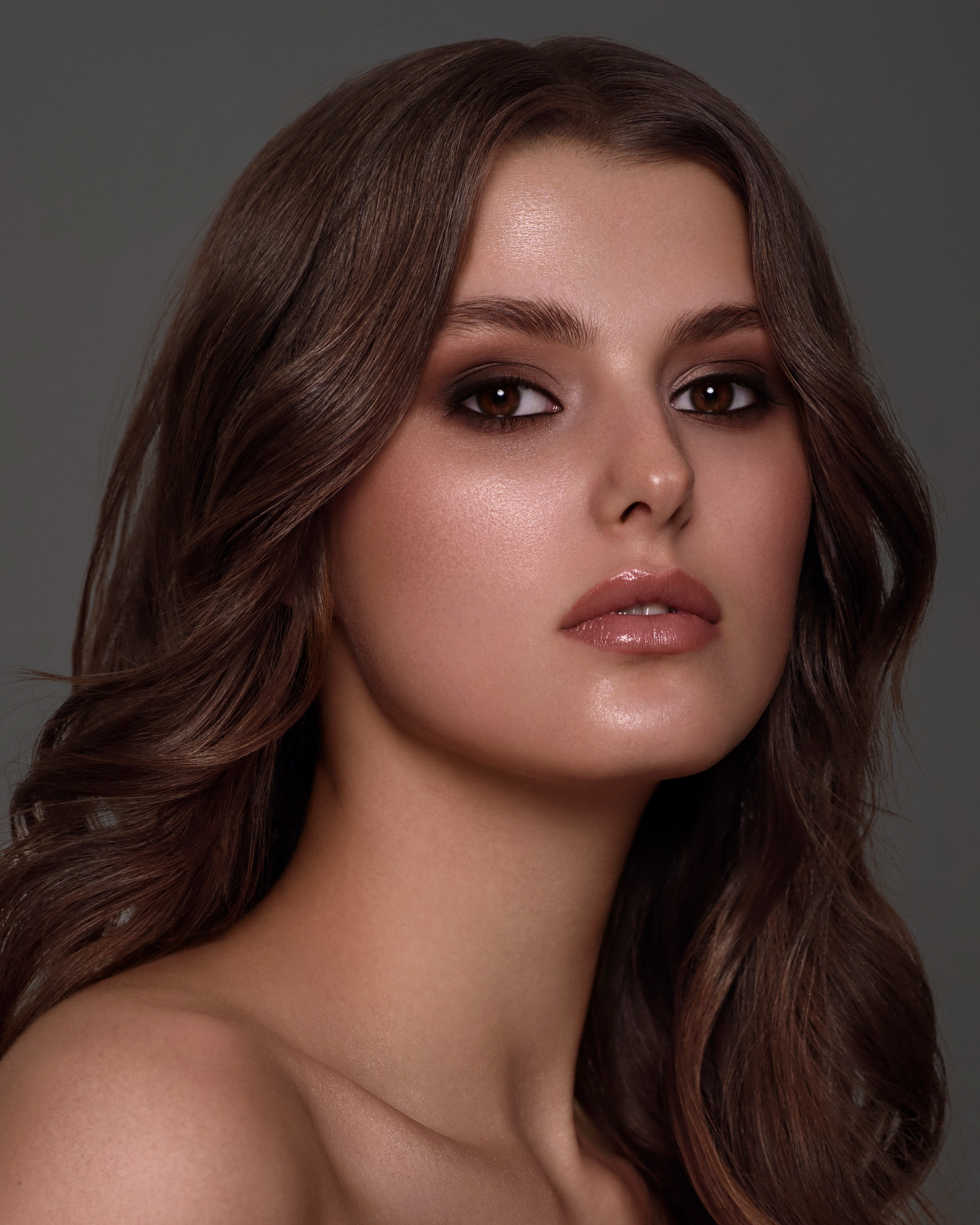 Ph: @katech_ph                                                                                                Retoucher: @retouch.komissarova                                                                                             The work was performed on the course by Valeria Yaskova