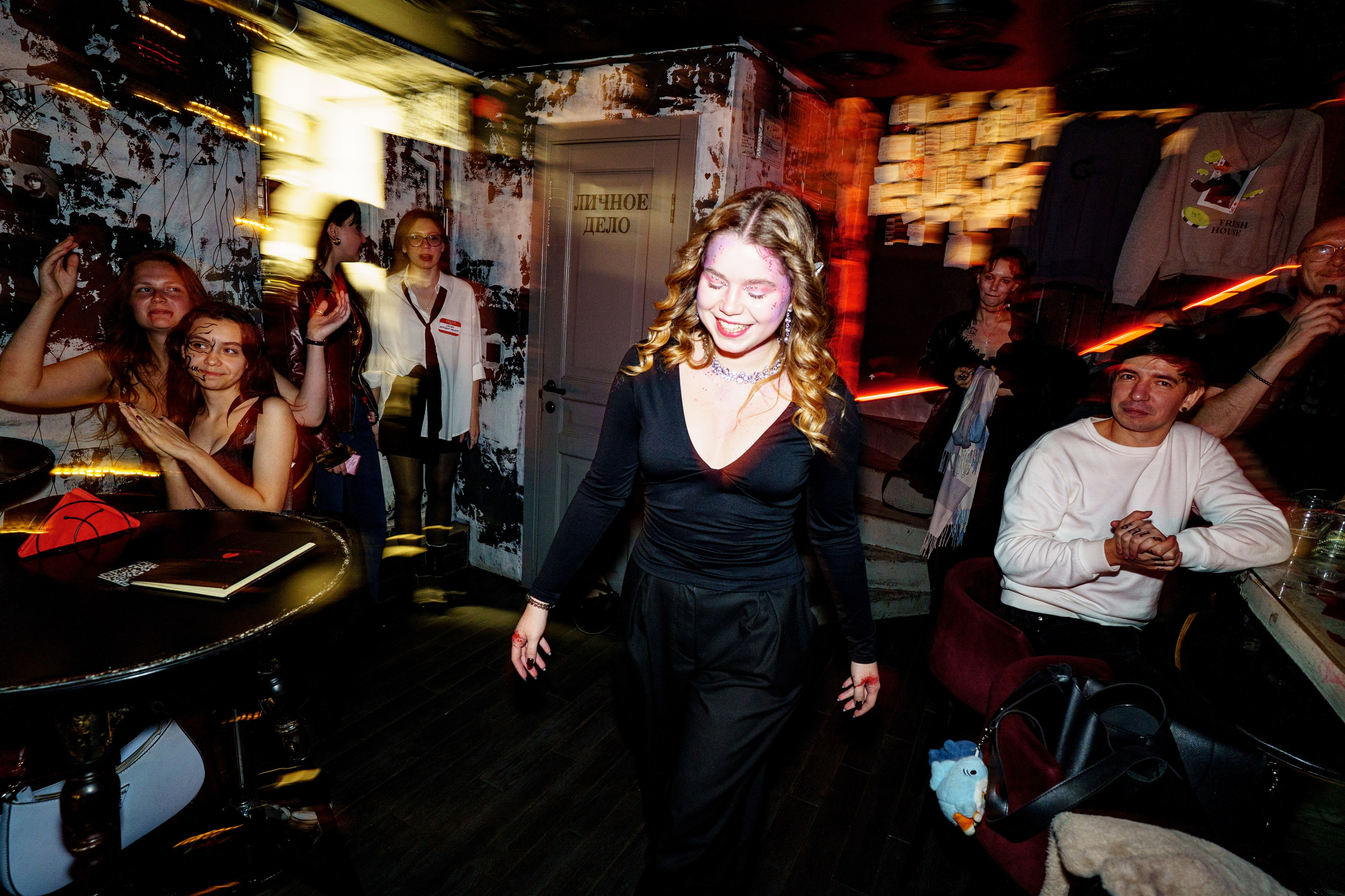 Halloween party. Бар разбитых сердец. Концертный и репортажный фотограф в Санкт-Петербурге Слава Пахомов
