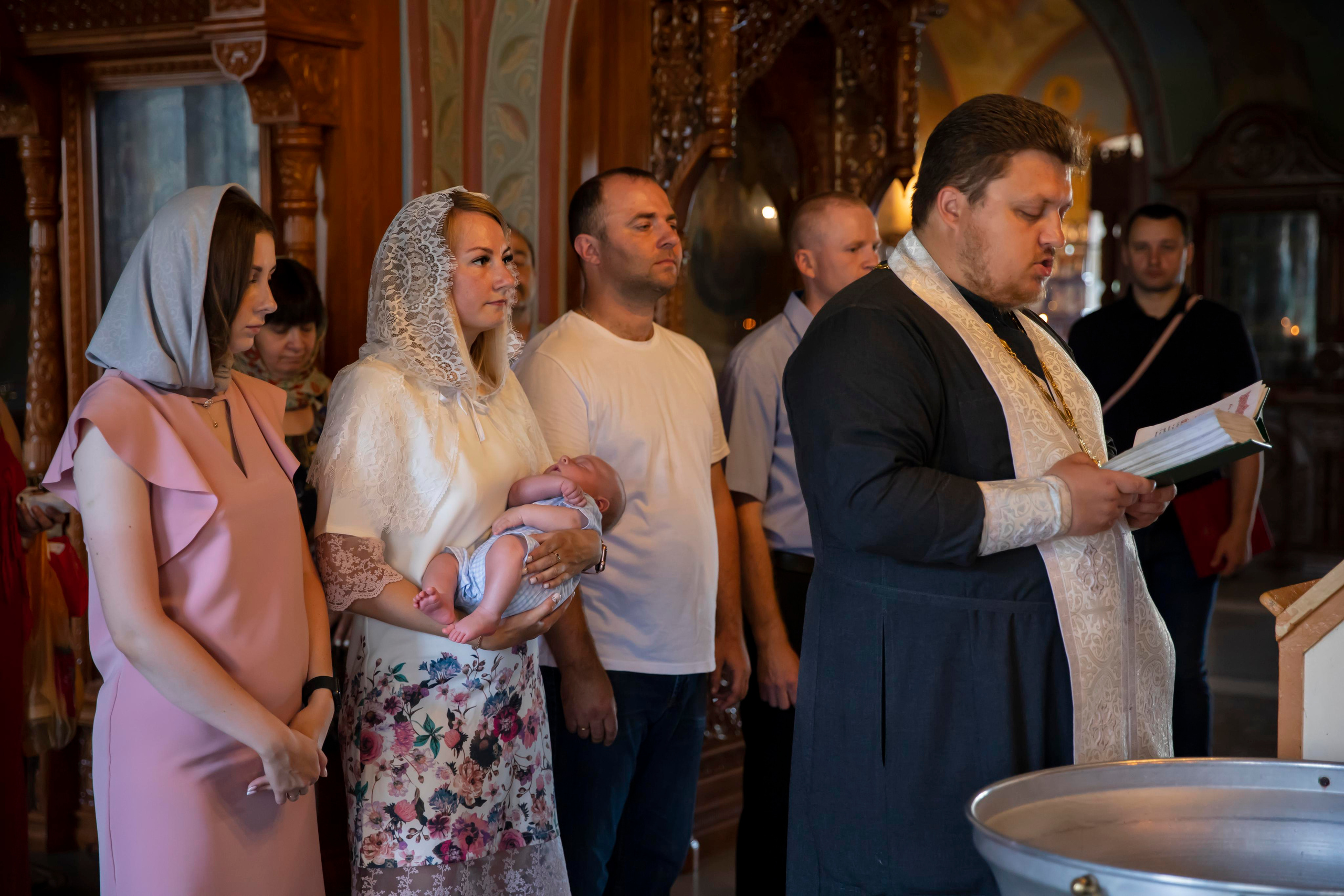 Крещение Владимира. Семейный фотограф в Туле Яна Денисова — семейная фотосессия