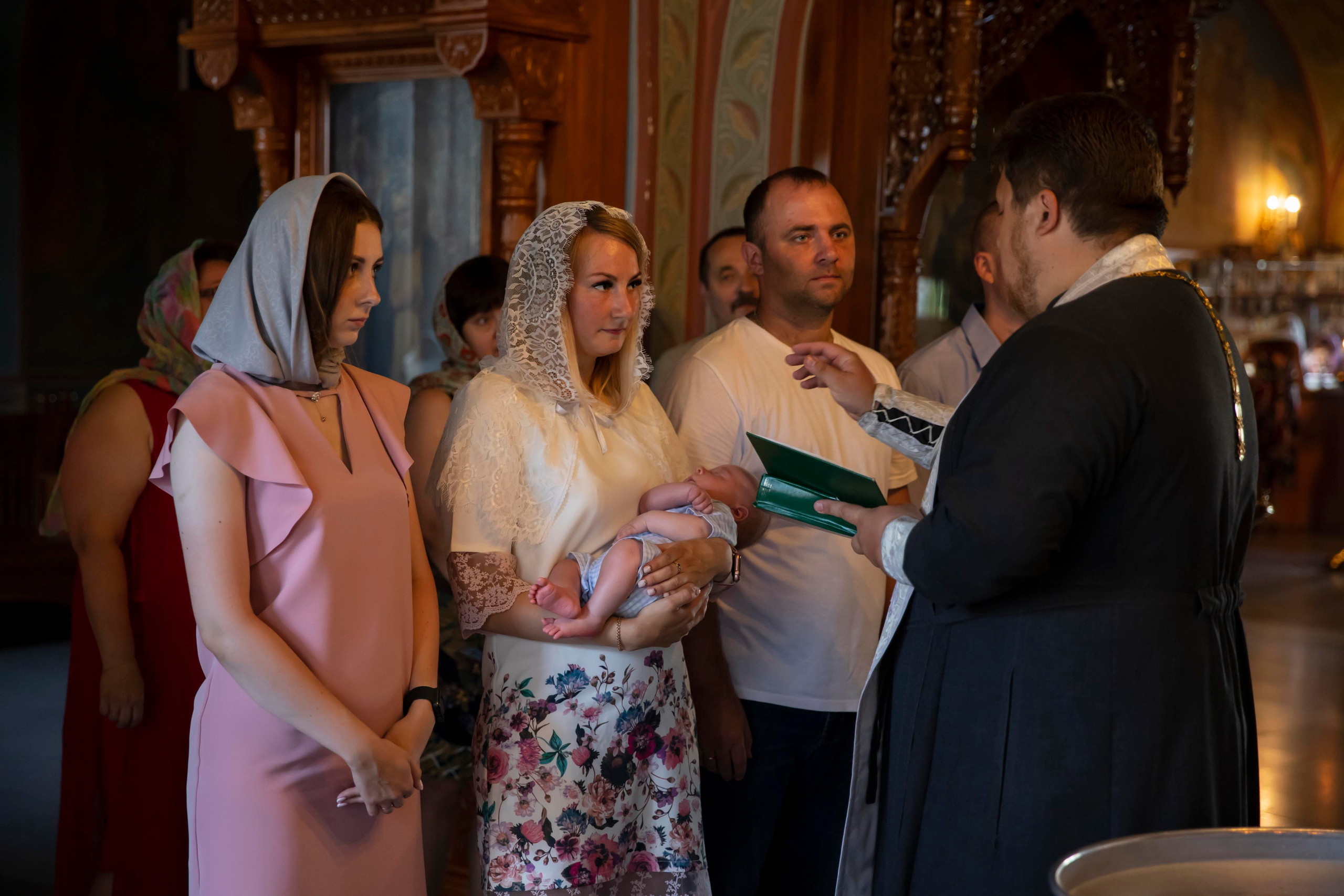 Крещение Владимира. Семейный фотограф в Туле Яна Денисова — семейная фотосессия