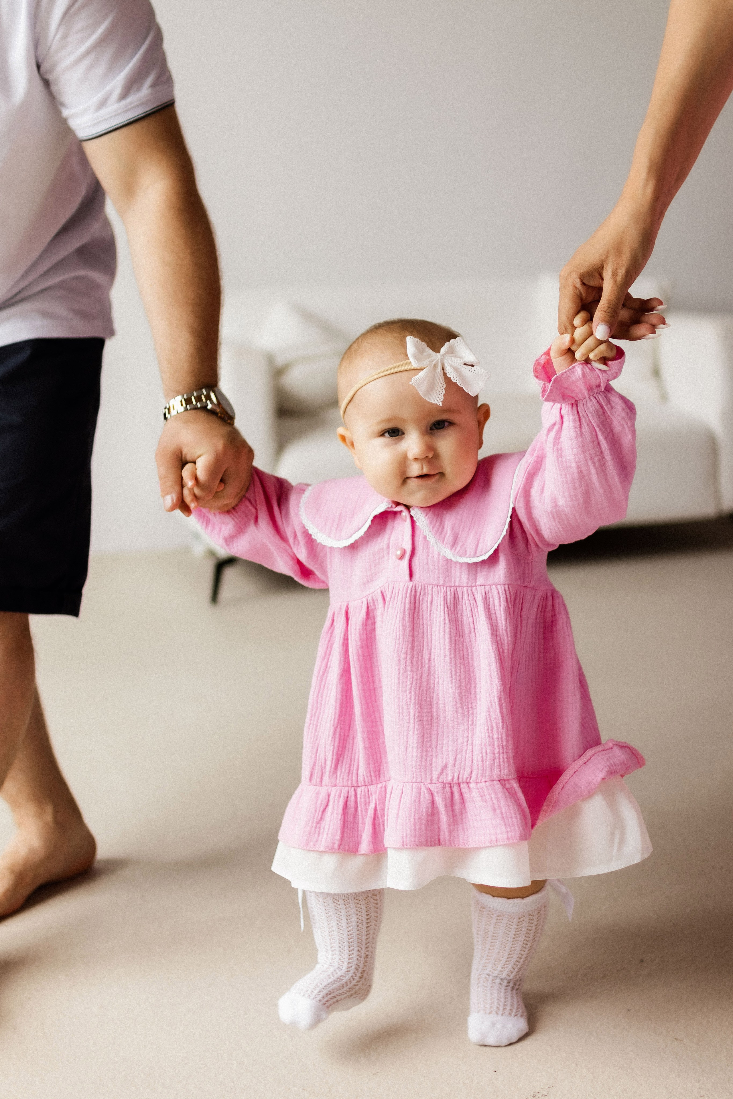 Малышка Алиса с мамой и папой. Фотограф в Челябинске Наталья Епимахова