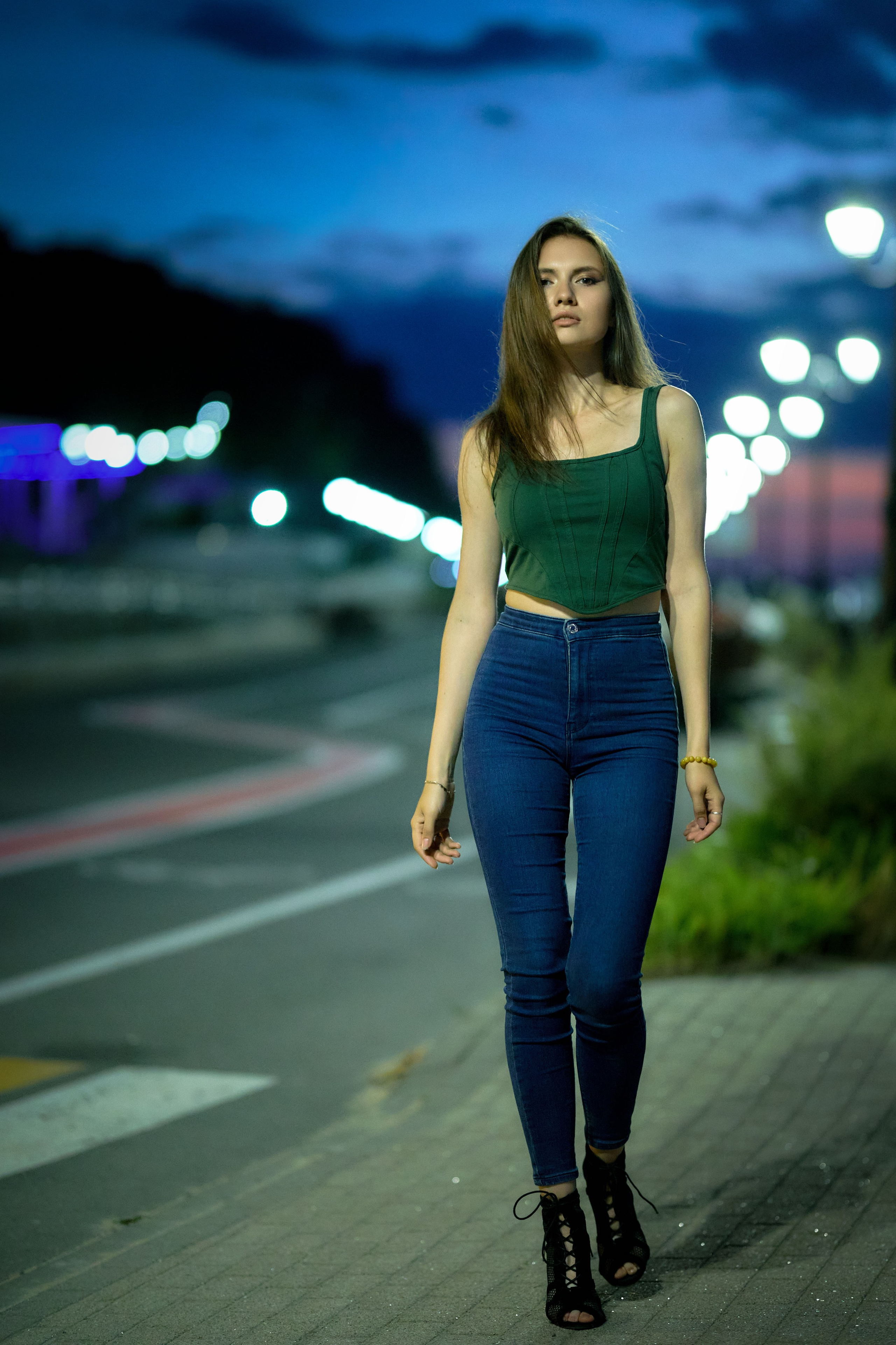 Прогулочная фотосессия по вечерним Чебоксарам, набережная, Чувашия. Владимир Суздалов (ProMaXe) — Портретный фотограф, тематические фотосессии в Чебоксарах