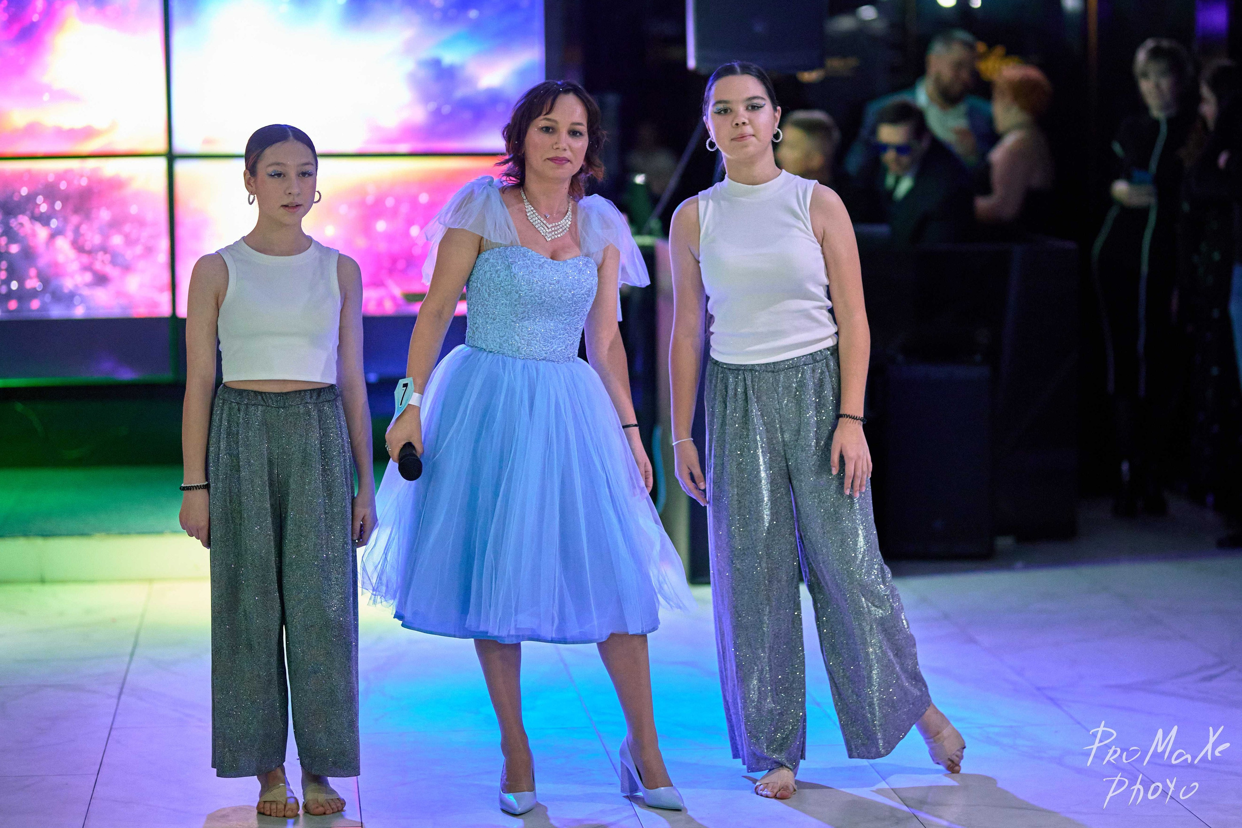 Зал КРАСА МАСС-МЕДИА ЧУВАШИИ. Владимир Суздалов (ProMaXe) — Портретный фотограф, тематические фотосессии в Чебоксарах