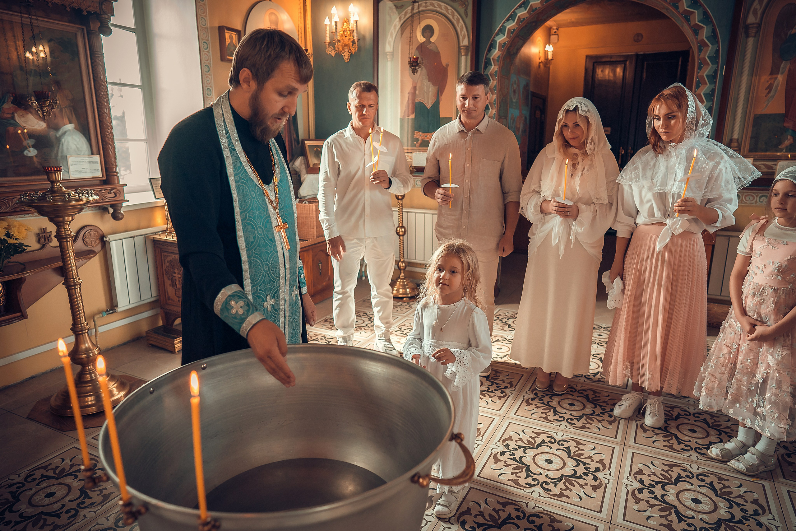 Крещение Даны. Фотограф на Крещение и Венчание в Красноярске Рамазанова Юлия