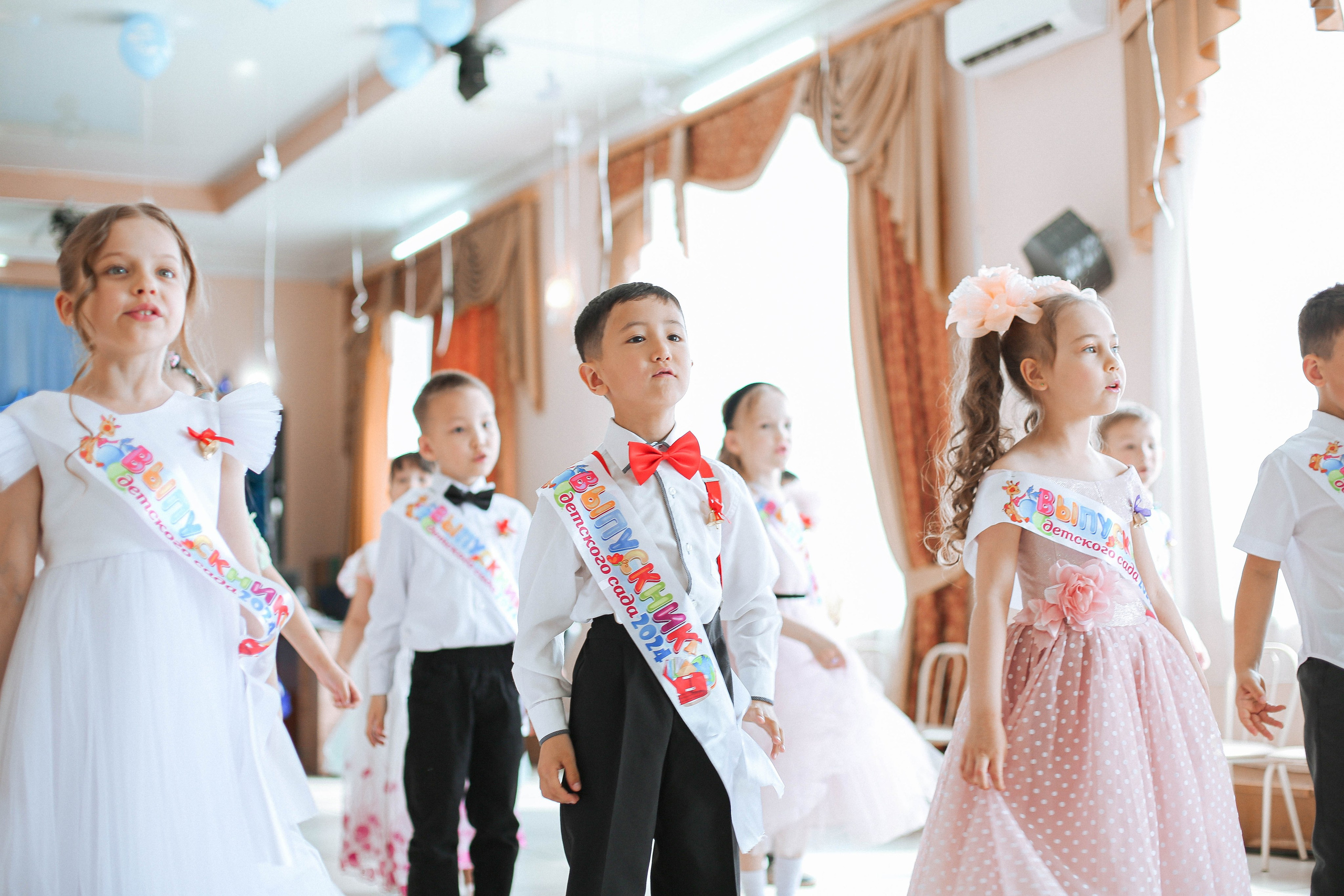 Выпускной детского сада 2024. Свадебный и Школьный фотограф Улан-Удэ Бурятия Джулия Топоева Выпускные альбомы Фотограф на мероприятие