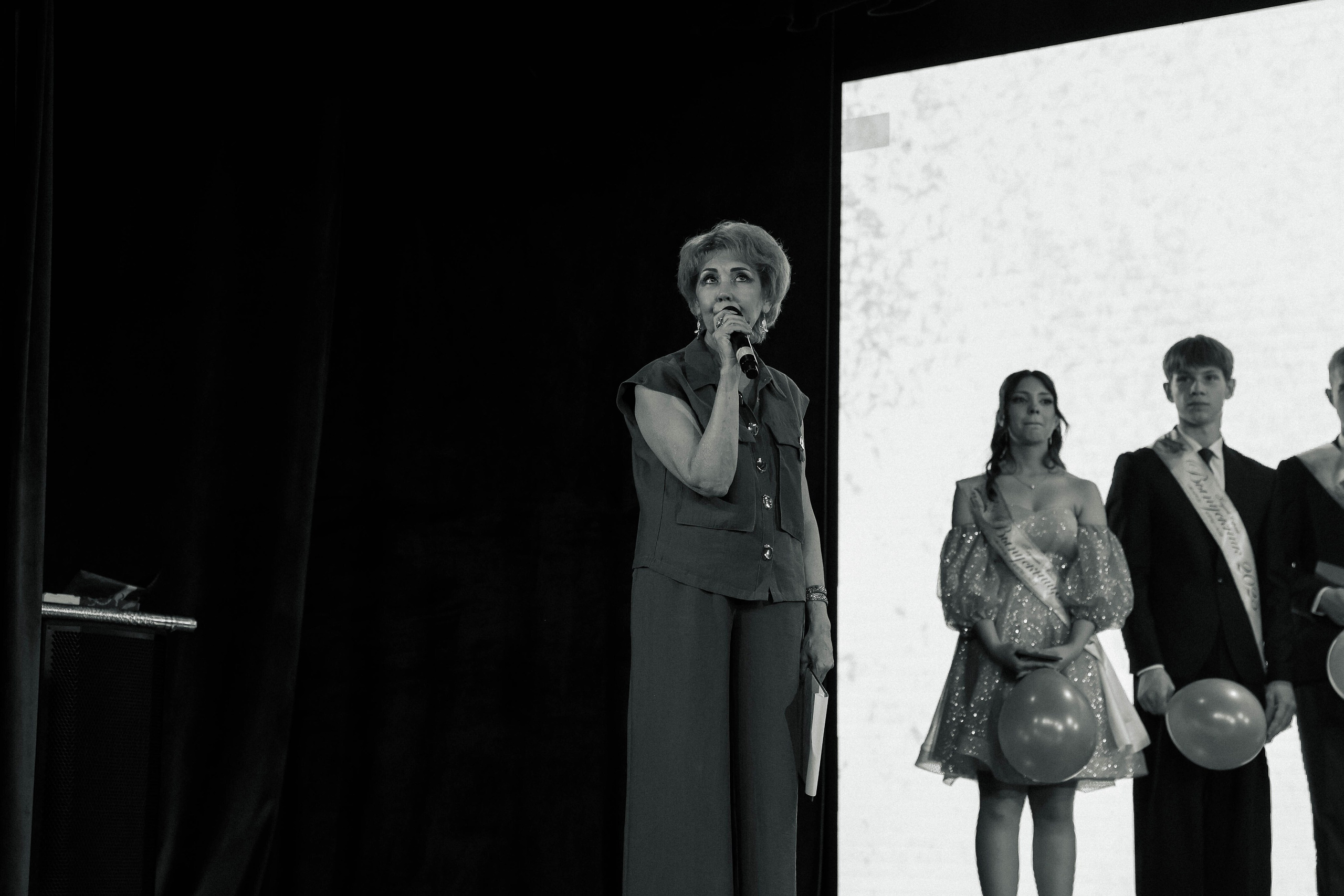 Вручение аттестатов 2025 |№ 58. Свадебный и Школьный фотограф Улан-Удэ Бурятия Джулия Топоева Выпускные альбомы Фотограф на мероприятие