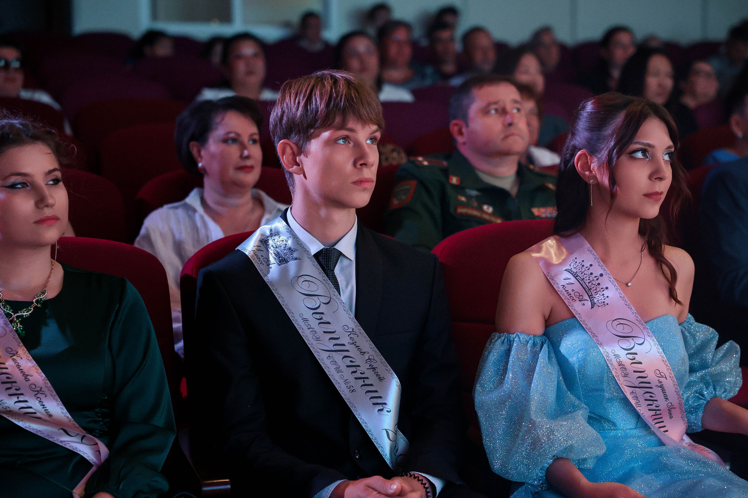 Вручение аттестатов 2025 |№ 58. Свадебный и Школьный фотограф Улан-Удэ Бурятия Джулия Топоева Выпускные альбомы Фотограф на мероприятие