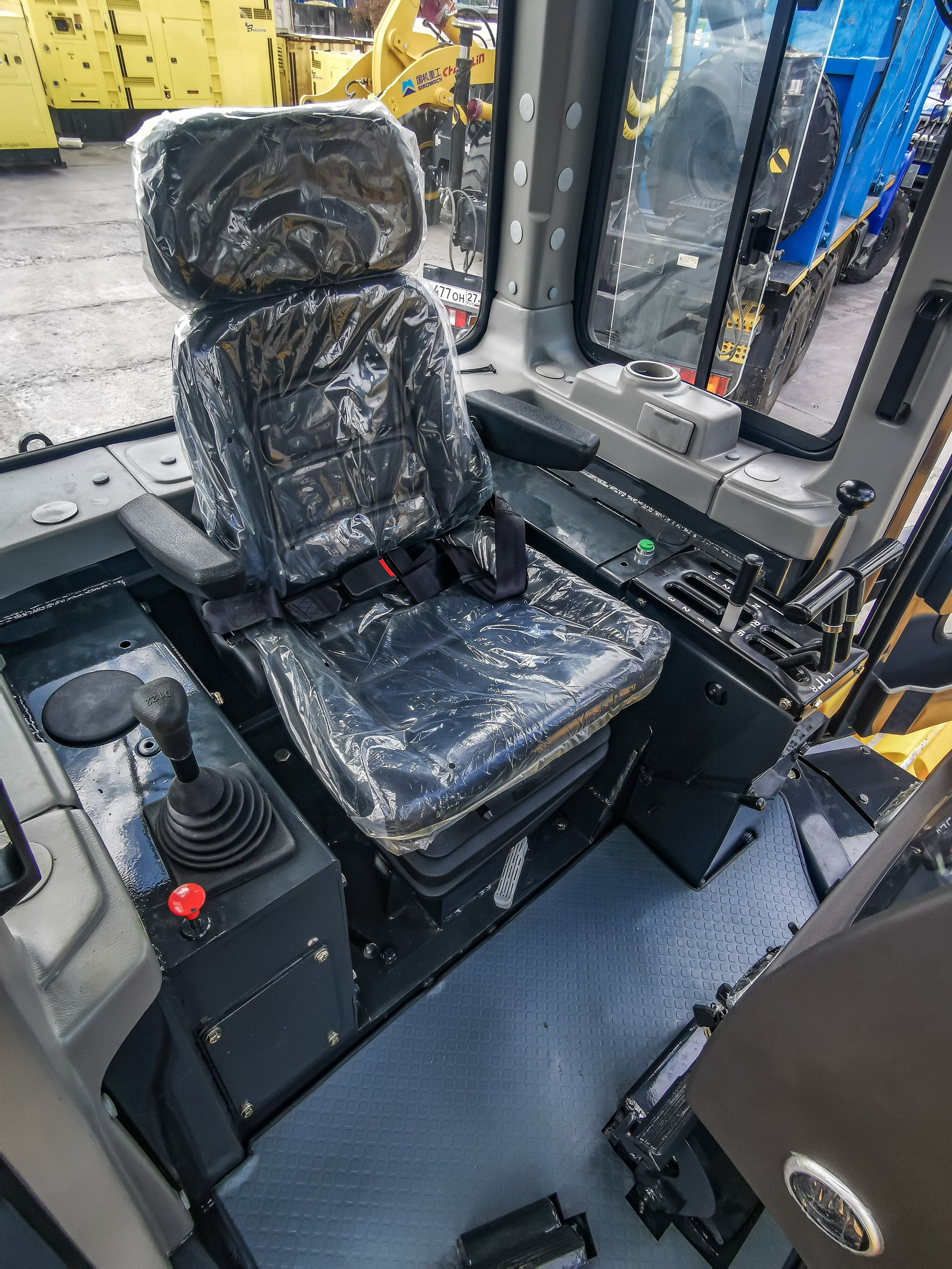 Фото бульдозер D16-5S. Продажа и обслуживание грузовой техники и спецтехники в г. Новосибирск компания СТИ