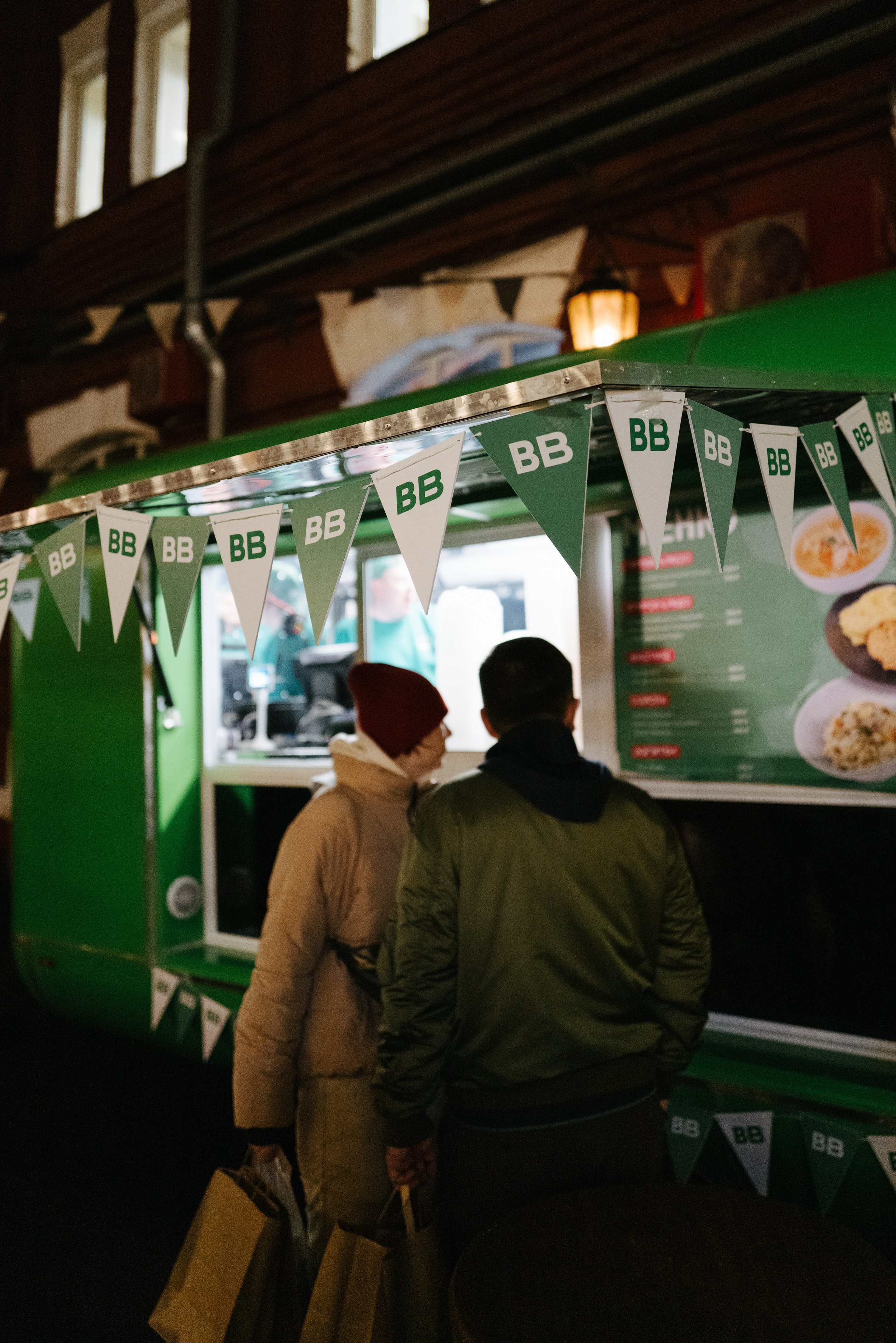 16 ноября 2024 в пространстве «Кристалл» / фото Валерий Белобеев. Фотоотчеты «Ламбада-маркета»