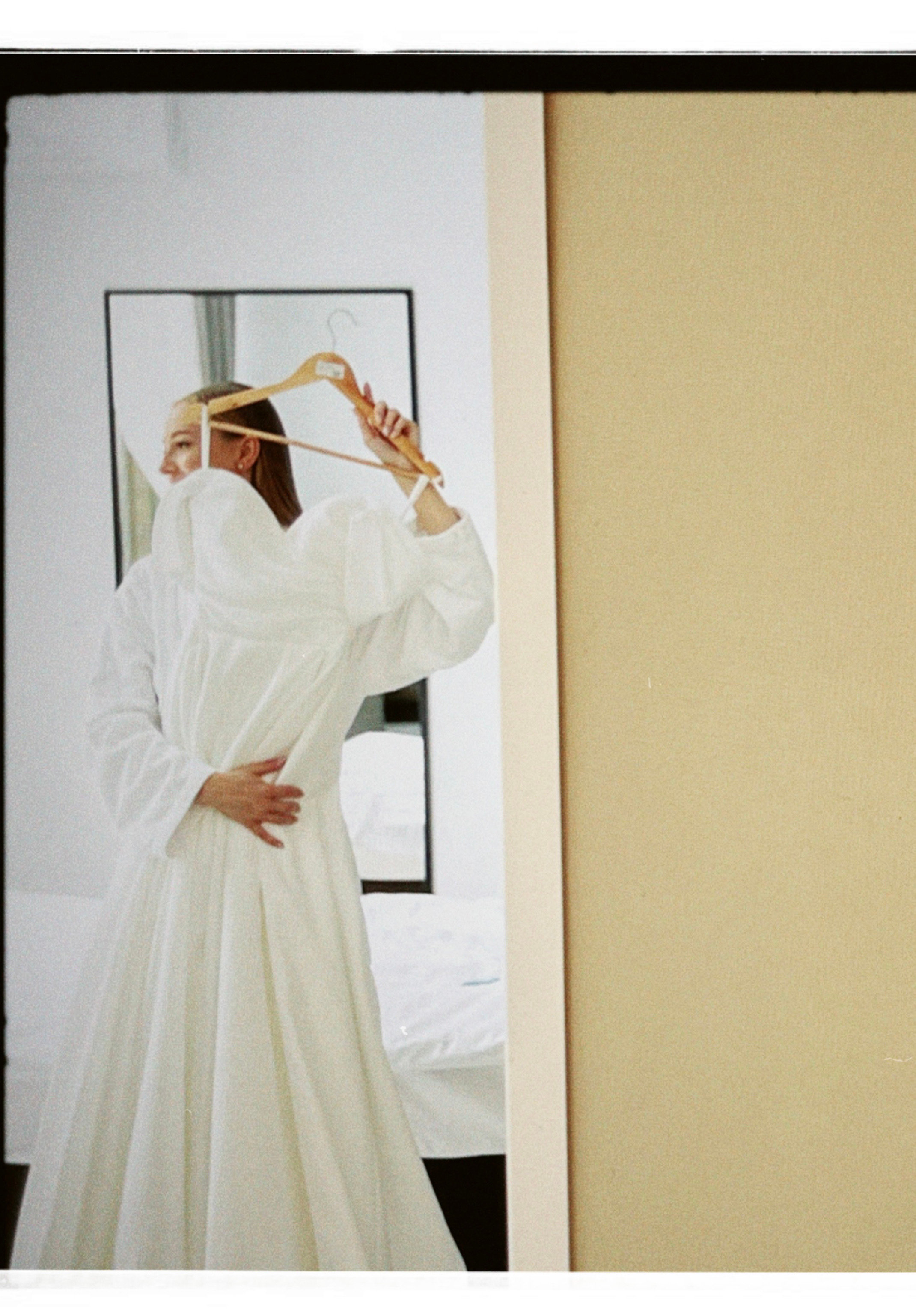 Пленочный анонс Wedding day Сергей и Александра. Свадебный фотограф Колесников Антон