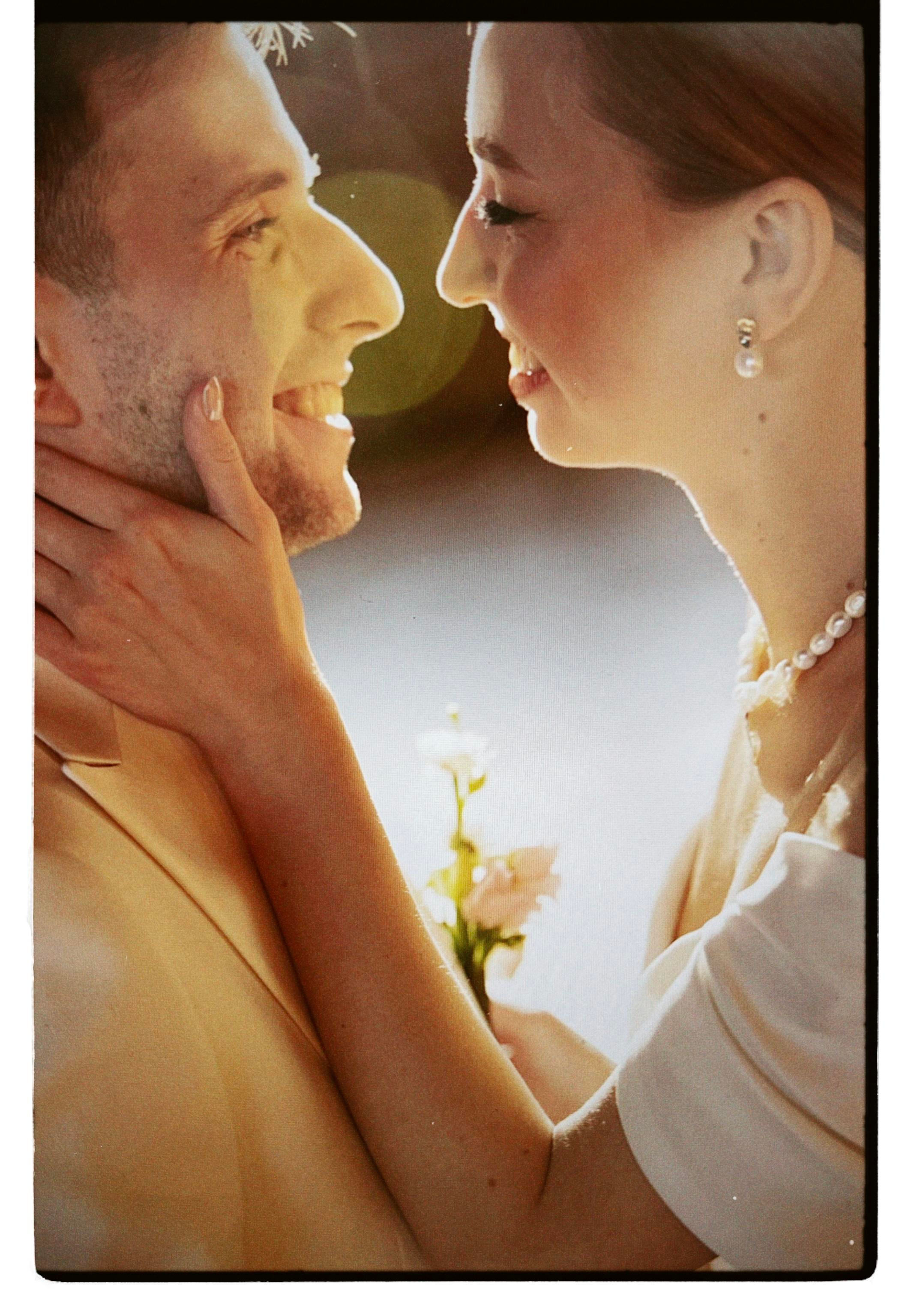 Пленочный анонс Wedding day Сергей и Александра. Свадебный фотограф Колесников Антон