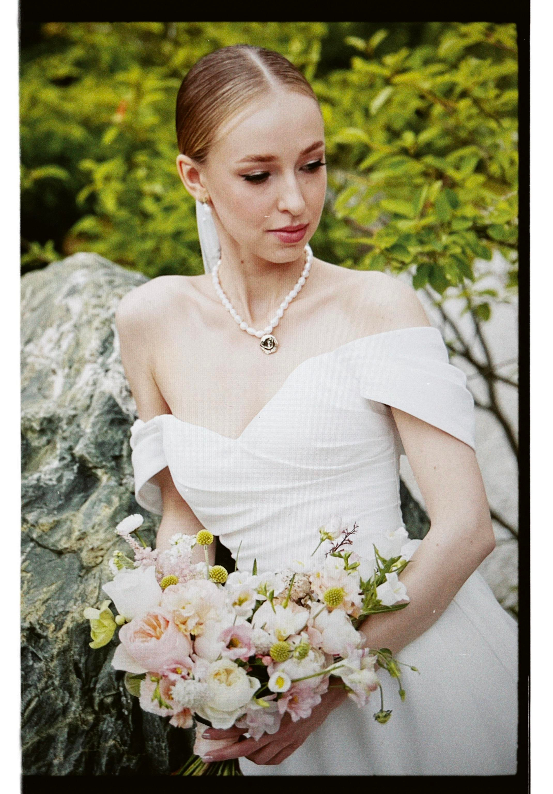 Пленочный анонс Wedding day Сергей и Александра. Свадебный фотограф Колесников Антон