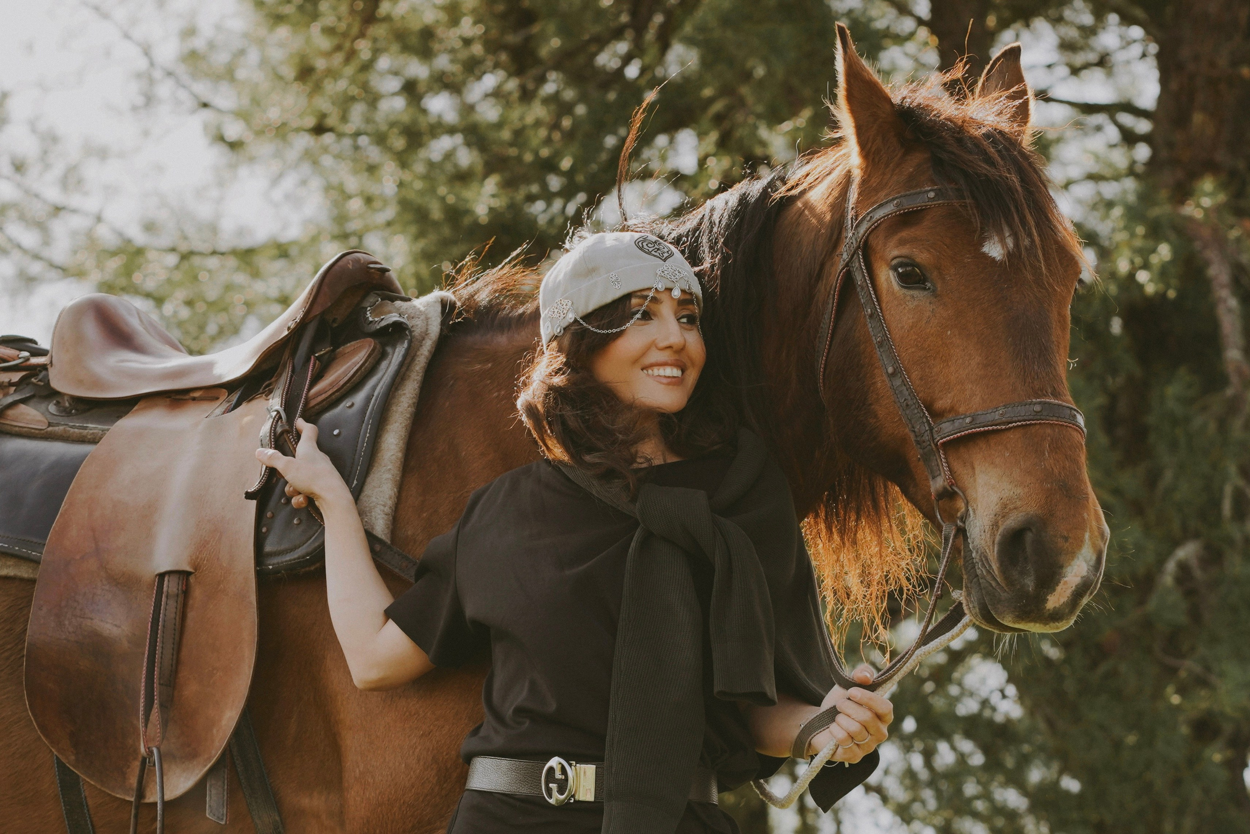 На конной прогулке по Алтаю. Выездной фотограф-видеограф в Республике Алтай Солоны Куюкова