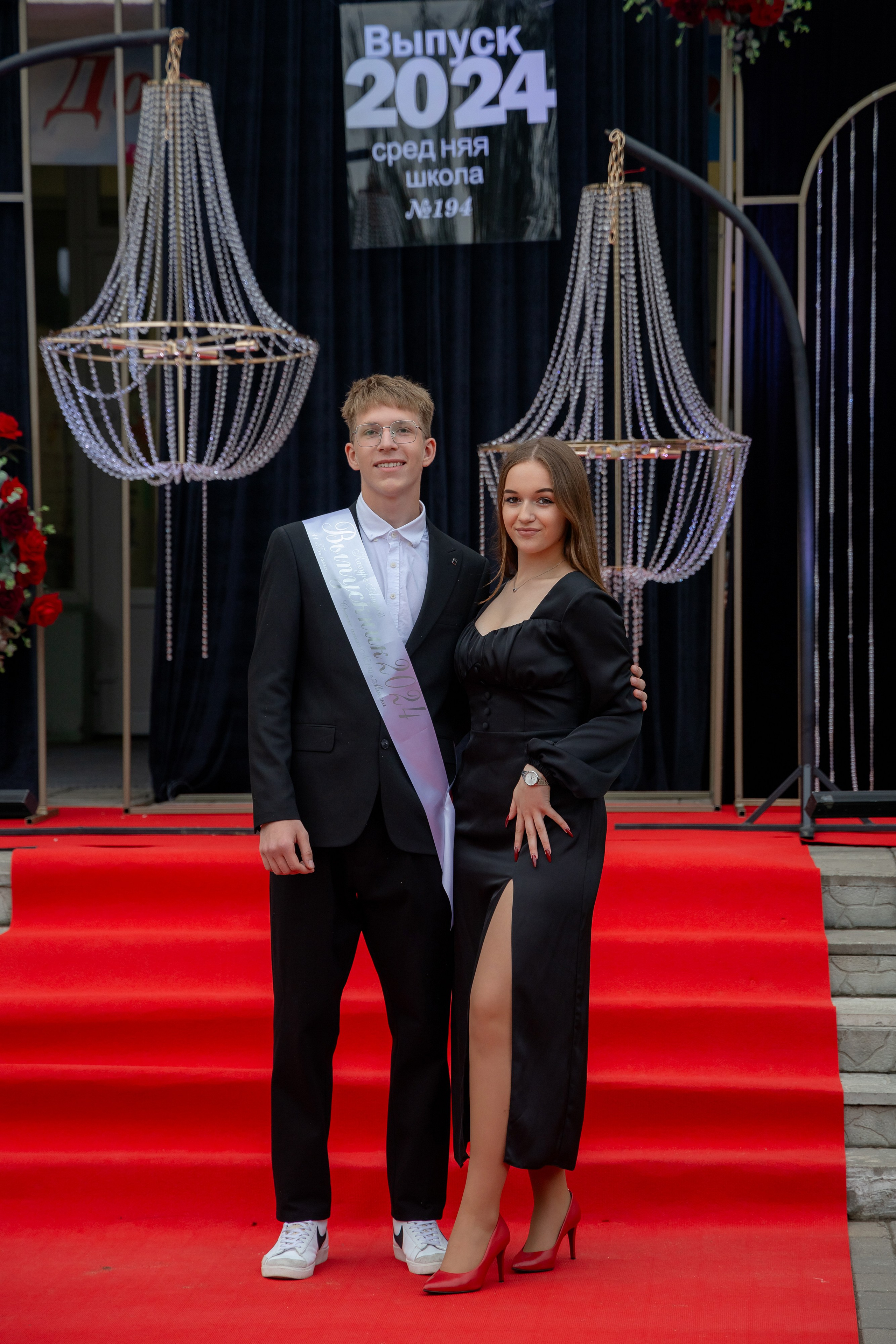 Школьный выпускной 2024 год в Соколе (Минск). Свадебный фотограф в Минске/Беларуси Сергей Спиридонов