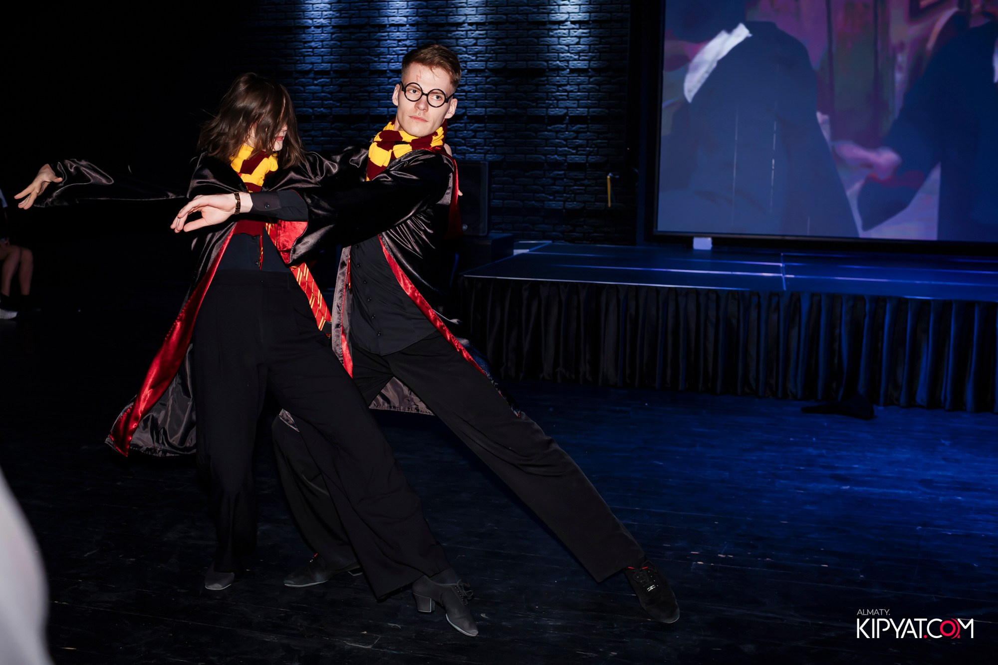НОВОГОДНИЙ КОНЦЕРТ ШКОЛЫ ТАНЦА TOP DANCE. КИПЯТКОМ АЛМАТЫ! Фотосъемка мероприятий в Алматы