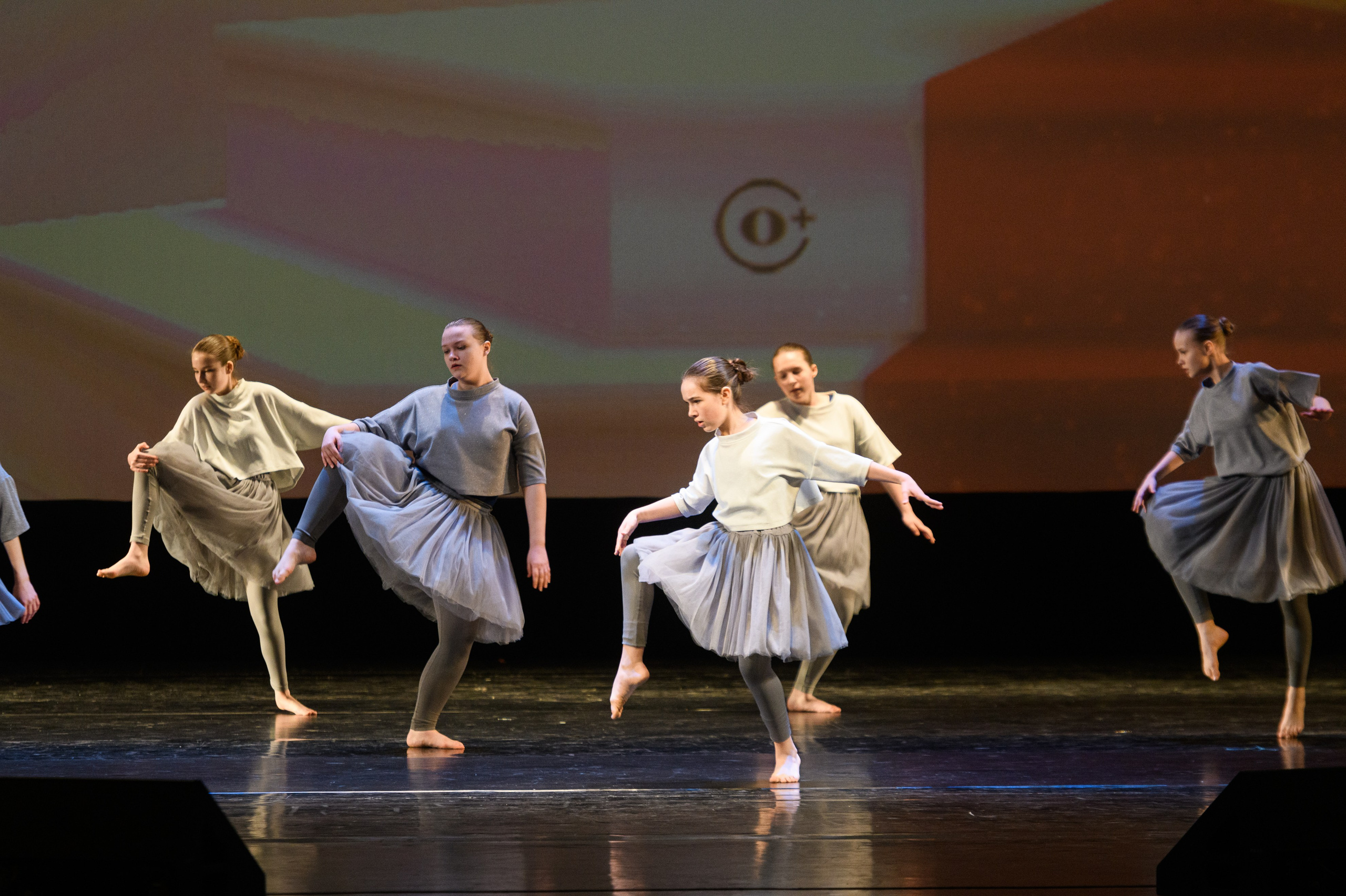 23 апреля, часть 1, БКЗ Октябрьский, г. Санкт-Петербург. Золотое яблочко