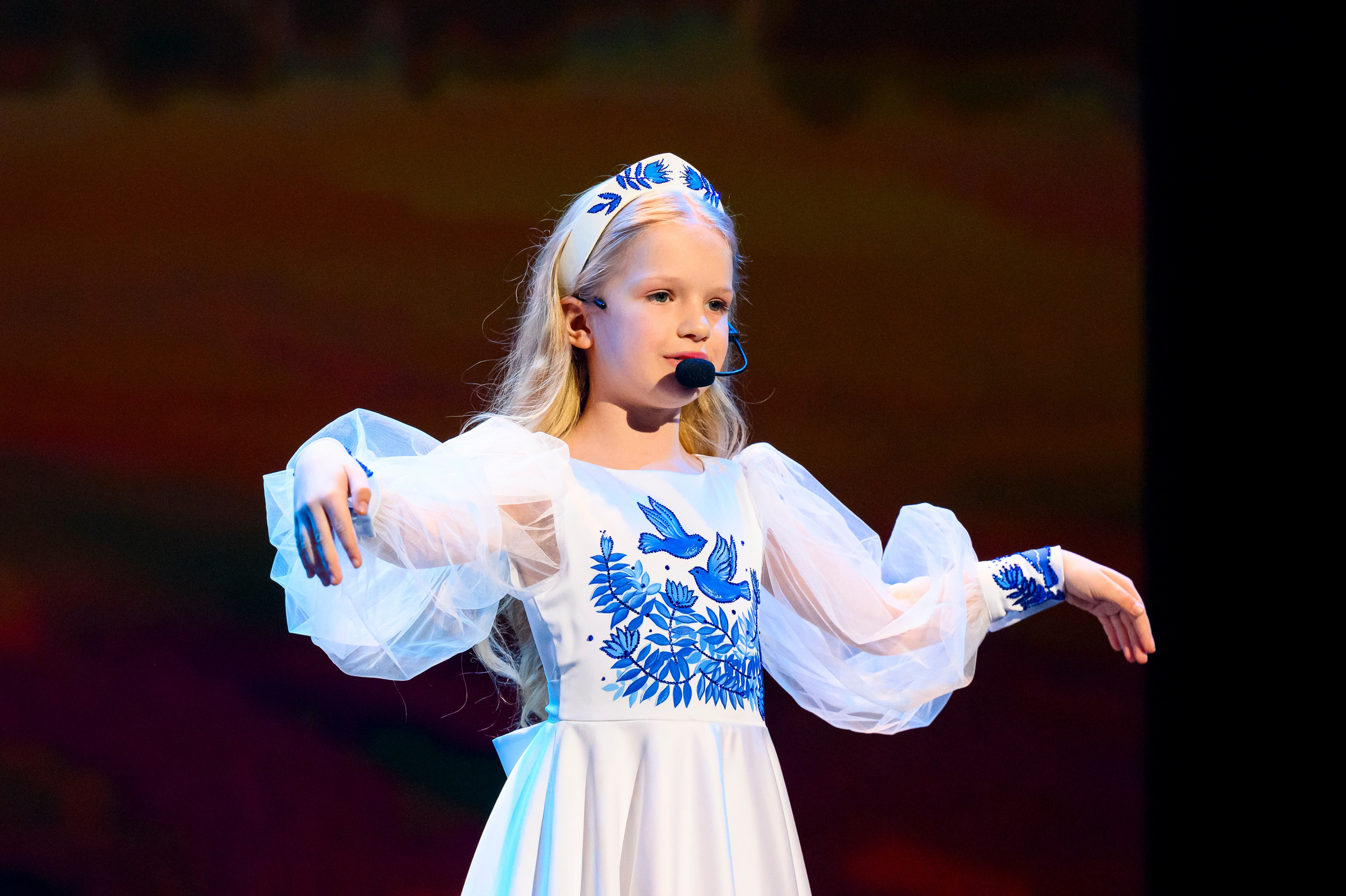 23 апреля, часть 1, БКЗ Октябрьский, г. Санкт-Петербург. Золотое яблочко