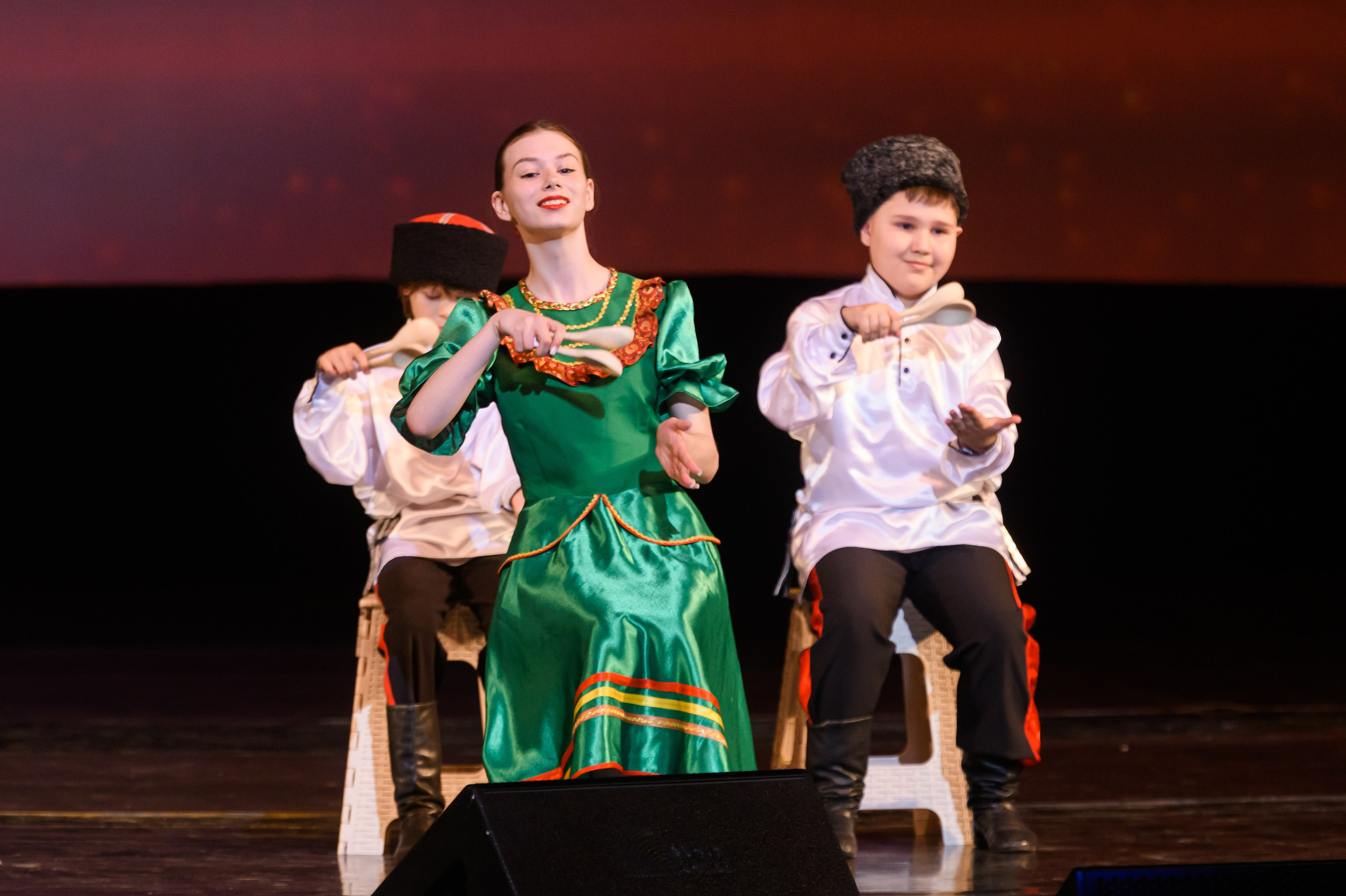 23 апреля, часть 1, БКЗ Октябрьский, г. Санкт-Петербург. Золотое яблочко