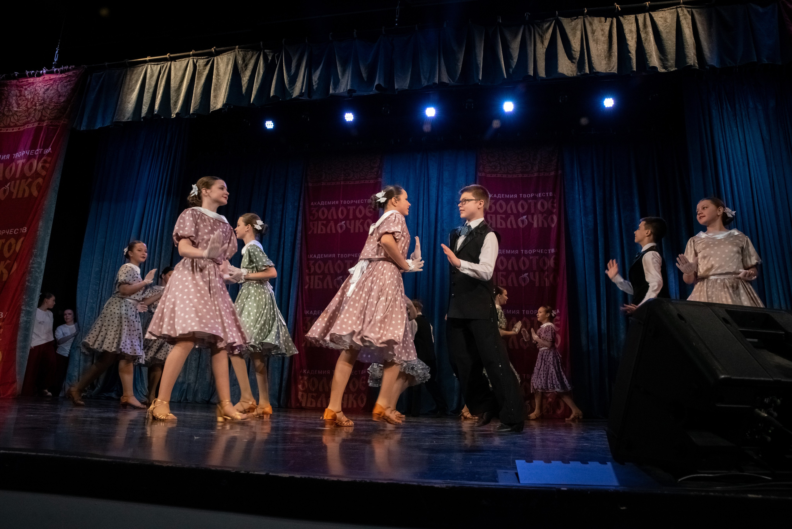 7 декабря, г. Выборг. Золотое яблочко