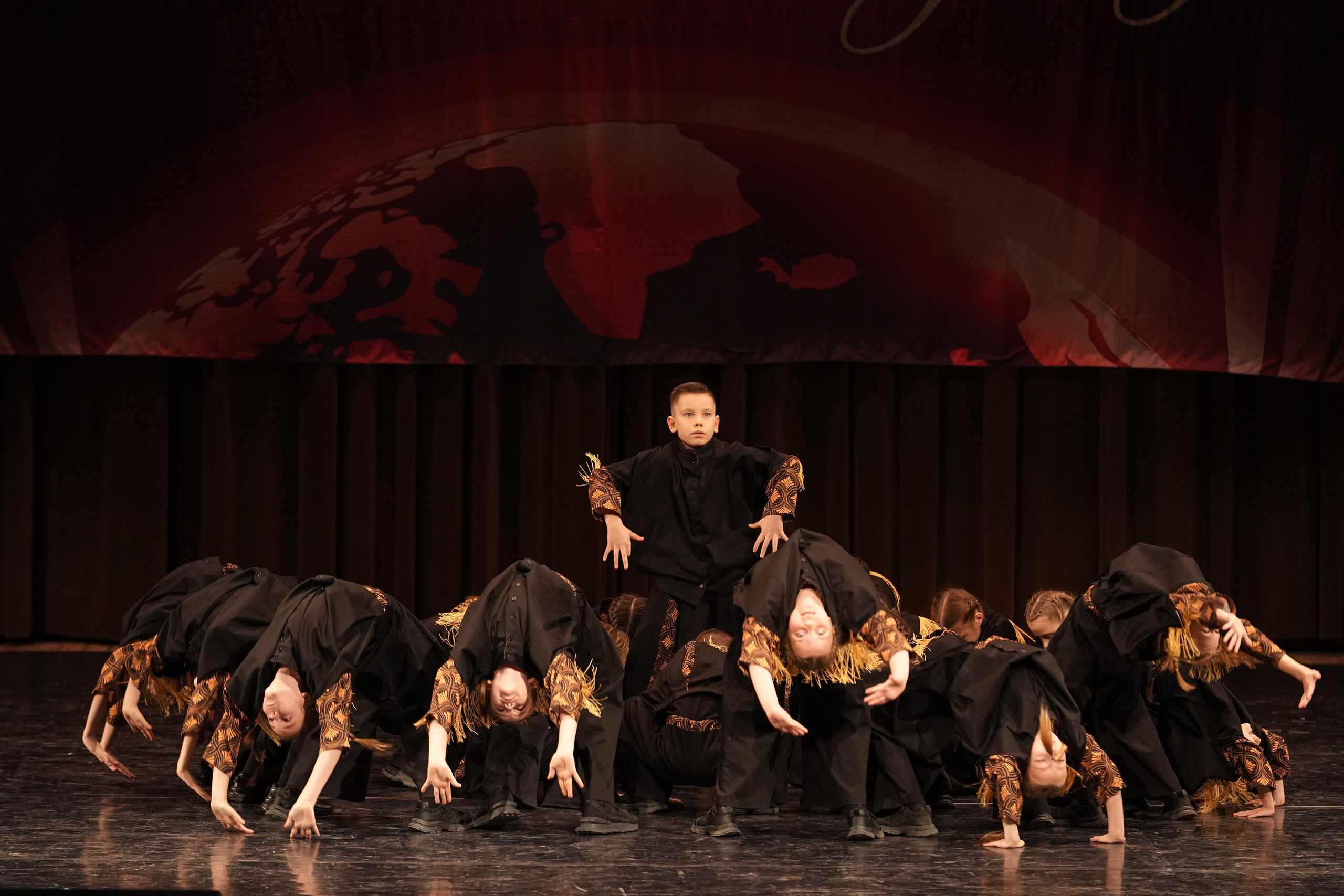 7 декабря, блок 1, г. Москва. Золотое яблочко