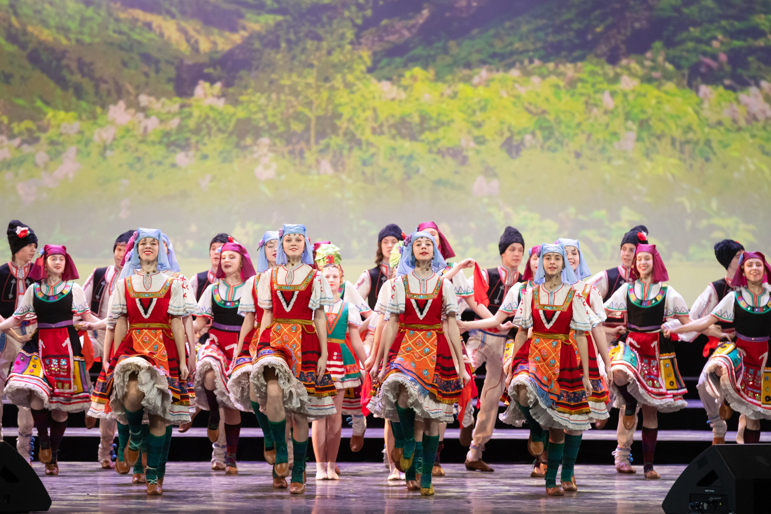 2 февраля, концерт Таланты России, Кремлевский Дворец. Золотое яблочко