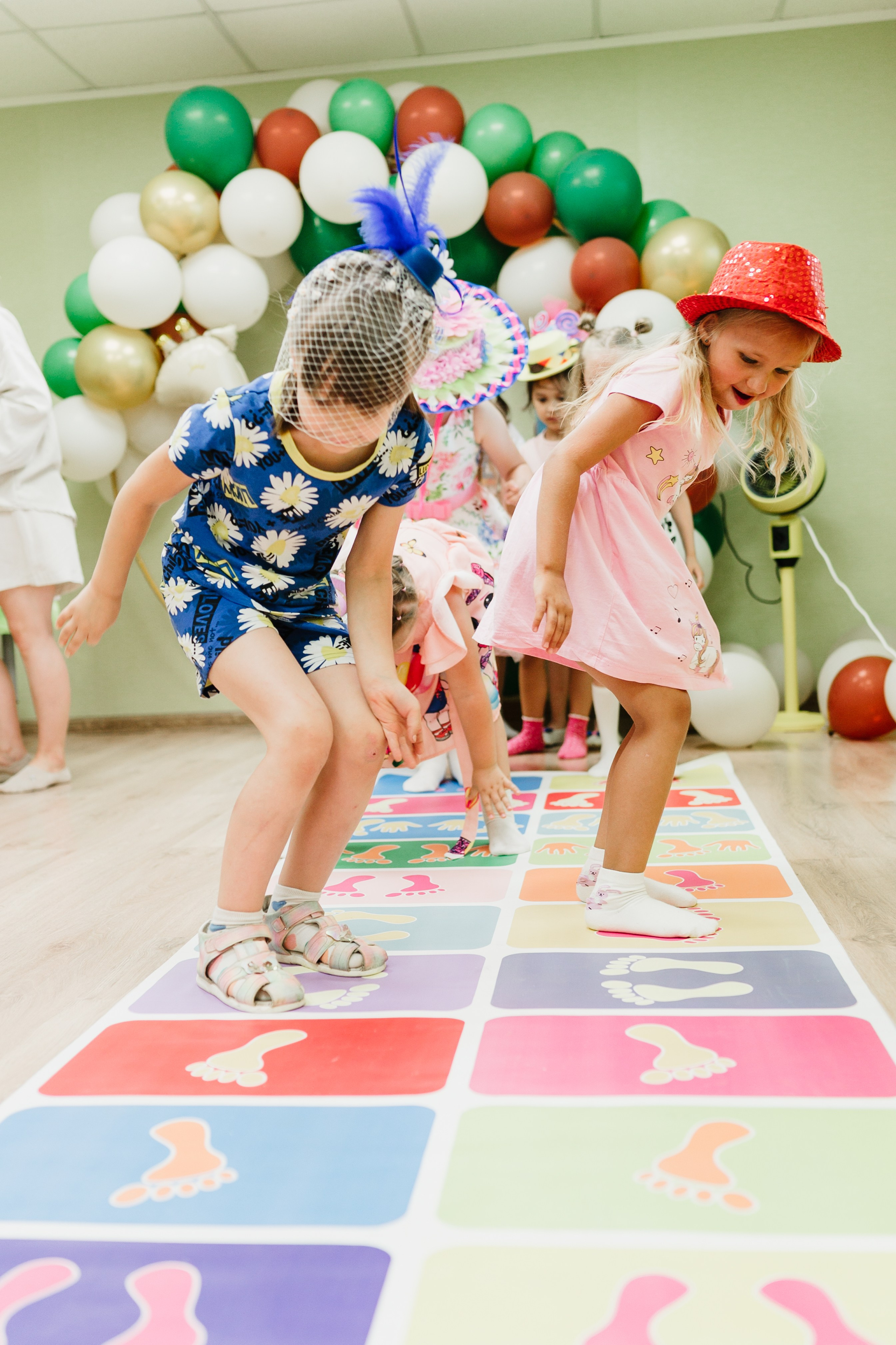 Шляпная вечеринка