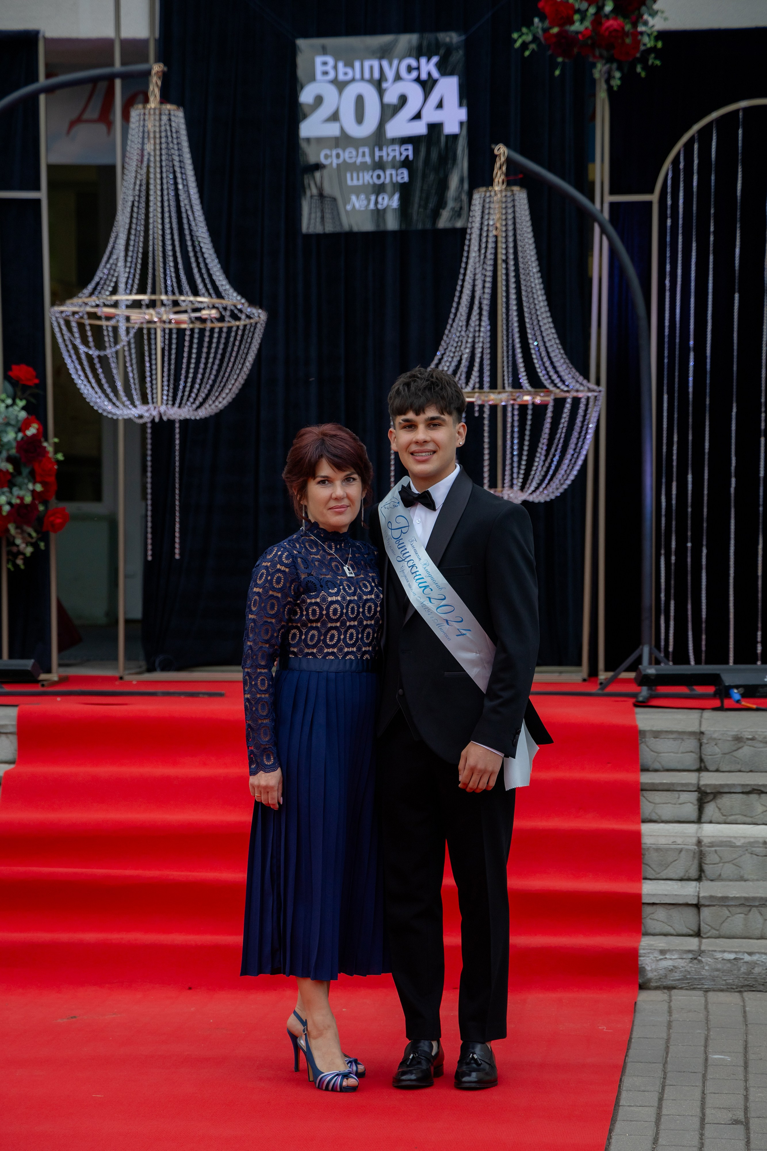 Школьный выпускной 2024 год в Соколе (Минск). Свадебный фотограф в Минске/Беларуси Сергей Спиридонов